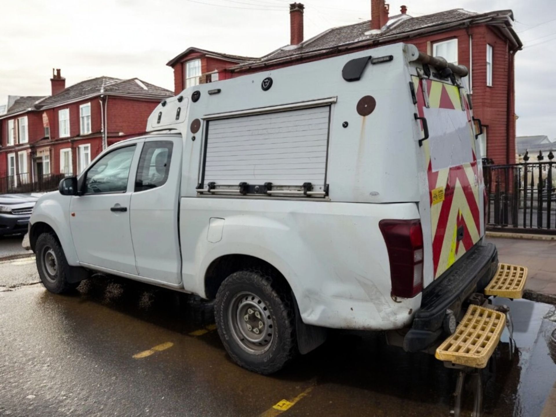 2017 ISUZU D-MAX SUPER CAB 4X4 EURO 6 - Image 4 of 19