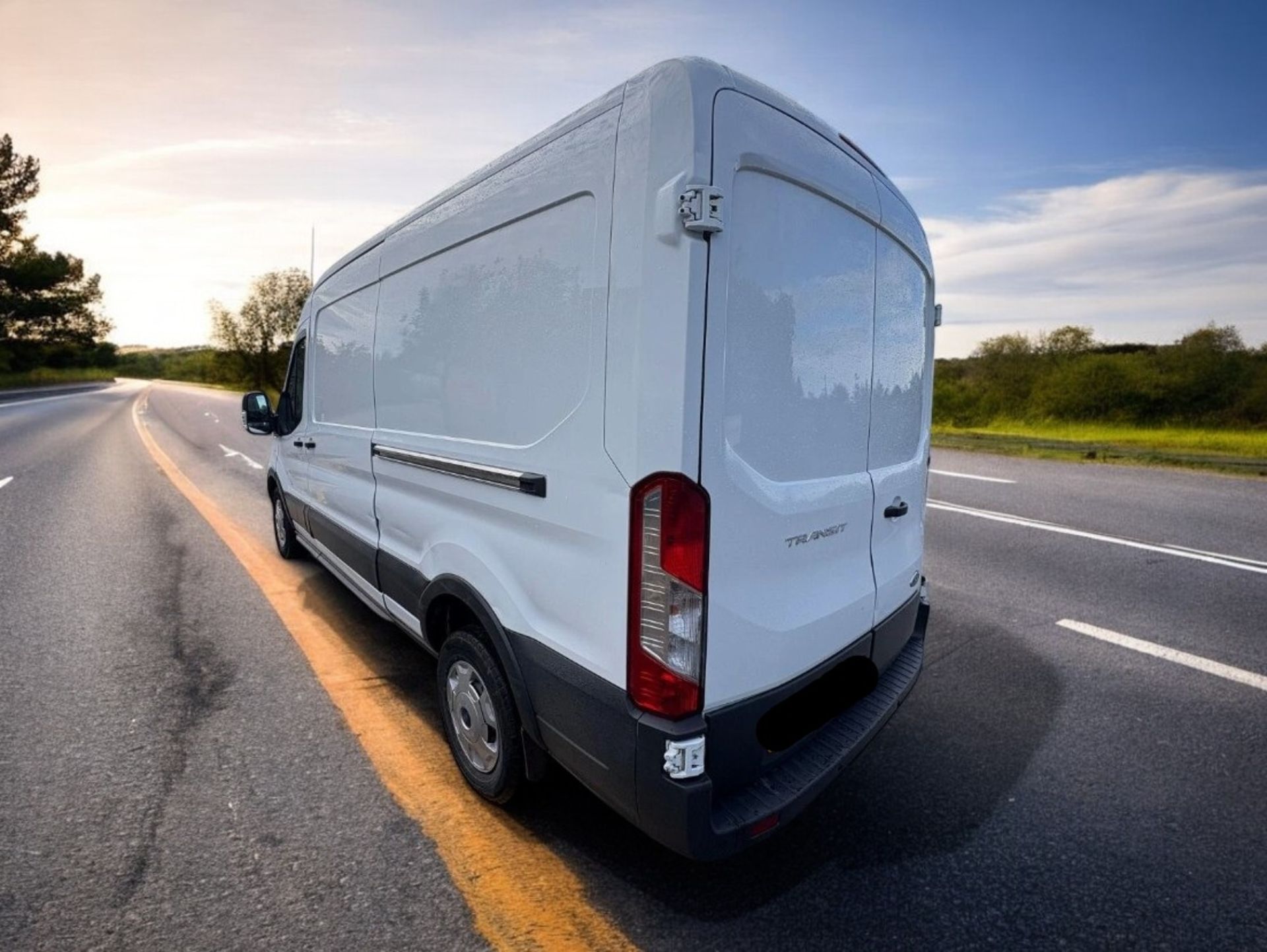 2018 FORD TRANSIT 2.0 TDCI 130 LWB FRIDGE VAN – EURO 6, ULEZ COMPLIANT - Image 7 of 15