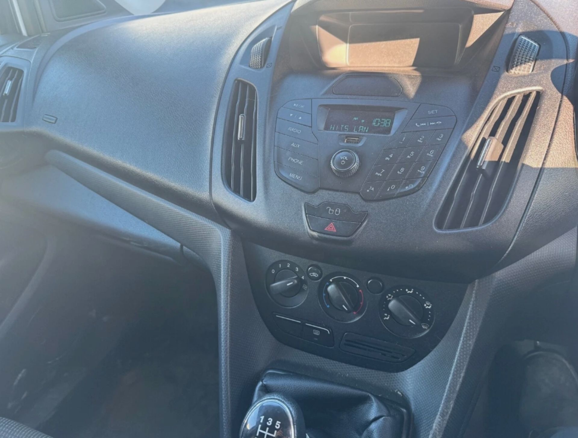 2016 FORD TRANSIT CONNECT 1.6 TDCI DOUBLE CAB - DIESEL – MANUAL – WHITE – 5 SEATER - Image 9 of 14