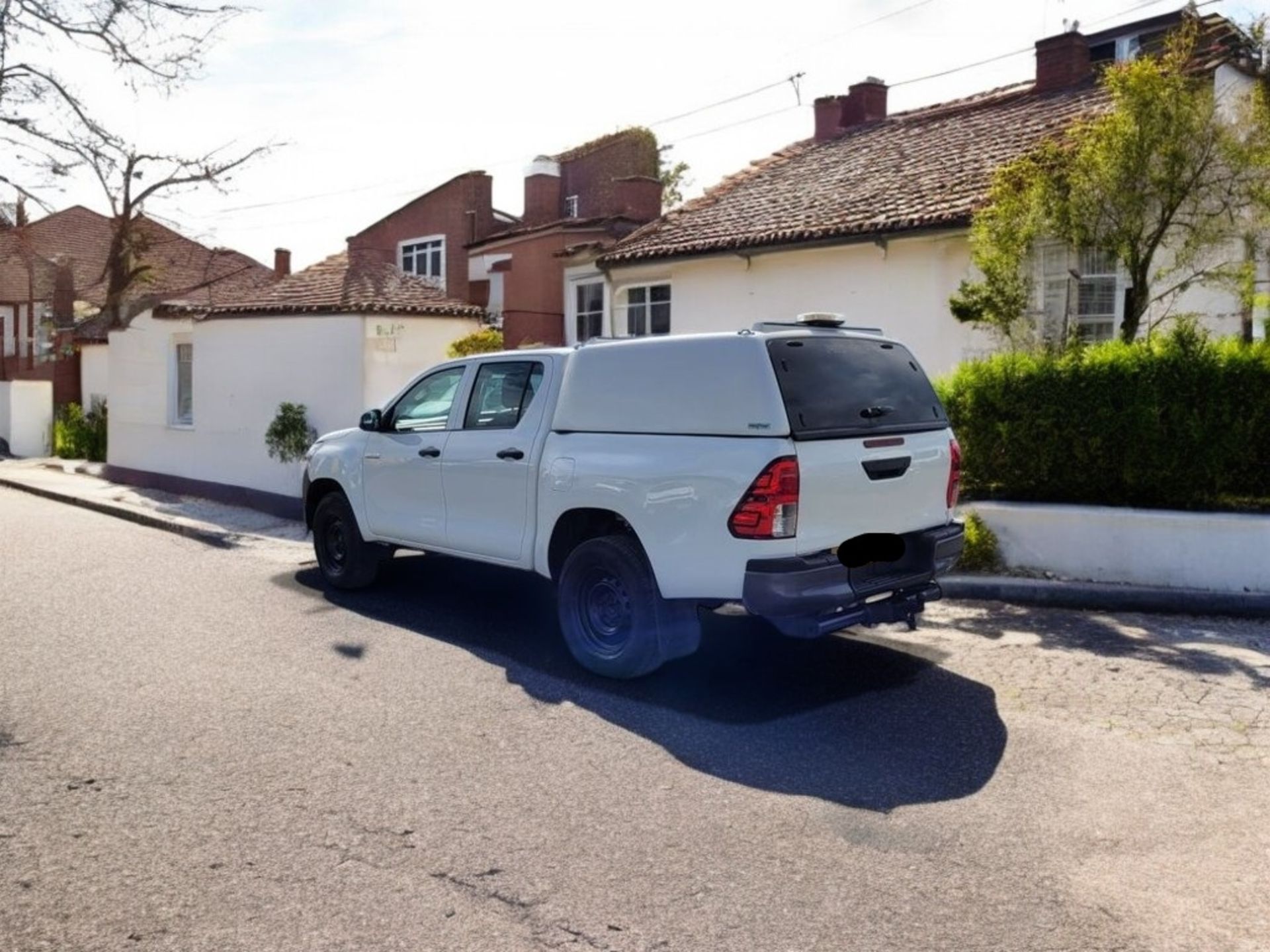**(ONLY 89K MILEAGE)** 2019 (69 PLATE) TOYOTA HILUX ACTIVE D-4D 4WD DOUBLE CAB PICK-UP - Image 6 of 14
