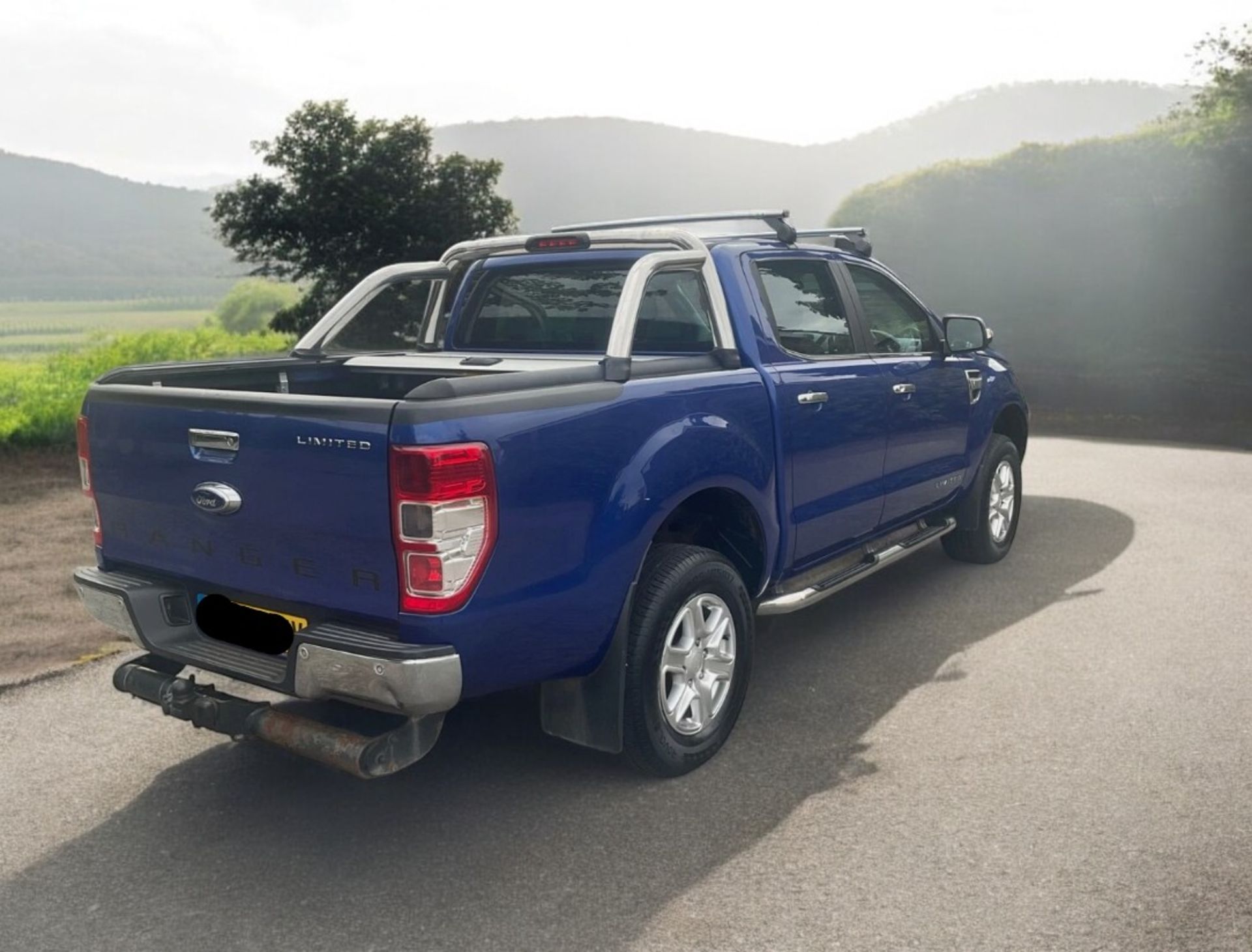 **(ONLY 80K MILEAGE)** 2013 FORD RANGER LIMITED 4X4 TDC - Image 4 of 17