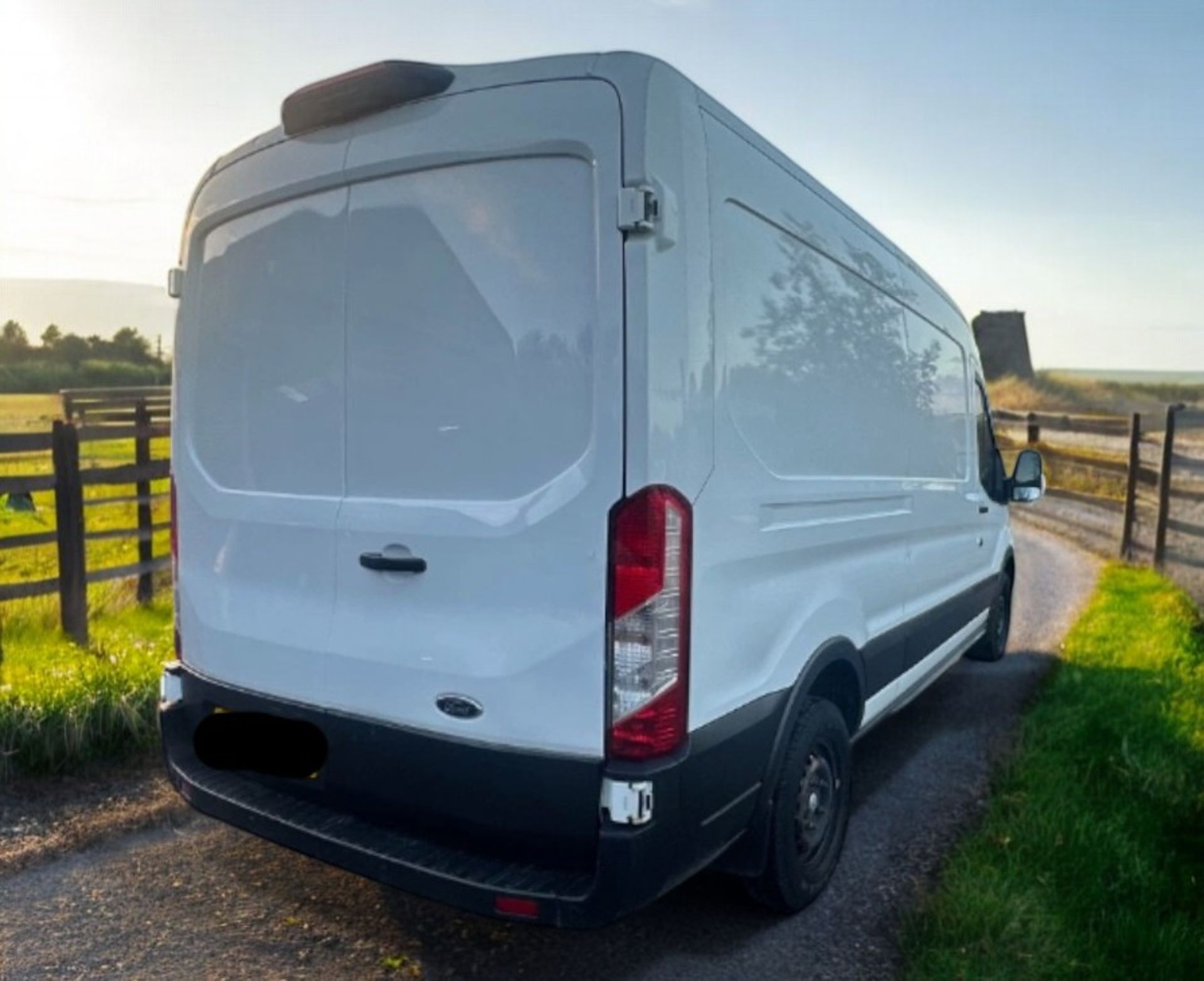 2021 FORD TRANSIT 350 TREND ECOBLUE L3H2 PANEL VAN - Image 4 of 14
