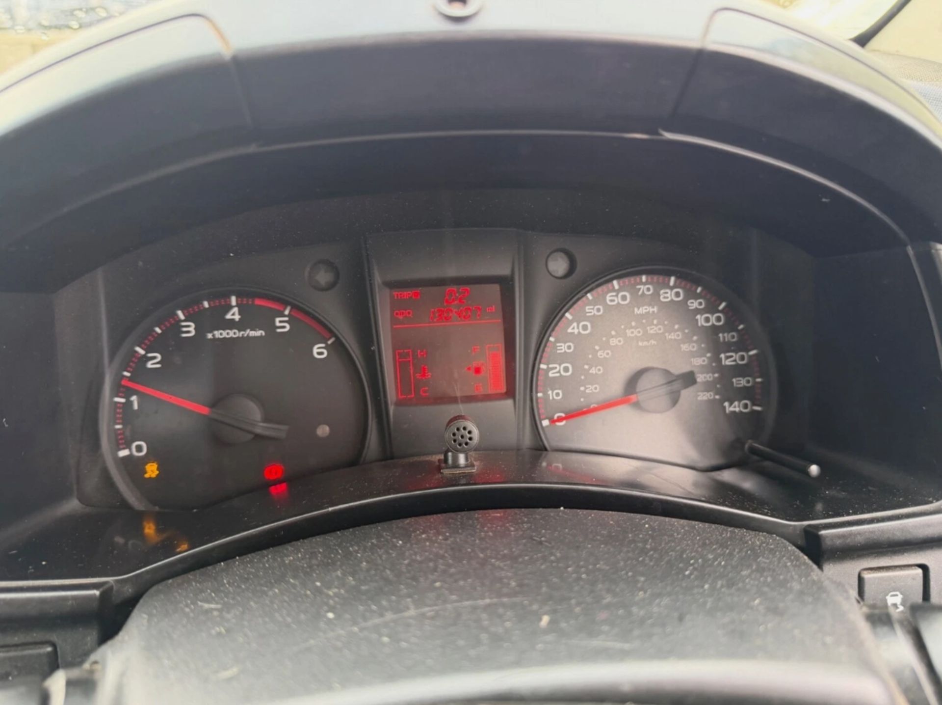 2017 ISUZU D-MAX SUPER CAB 4X4 EURO 6 - Image 10 of 19