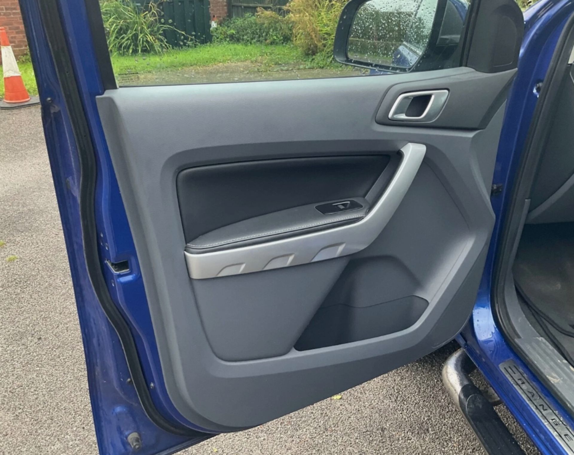 **(ONLY 80K MILEAGE)** 2013 FORD RANGER LIMITED 4X4 TDC - Image 11 of 17