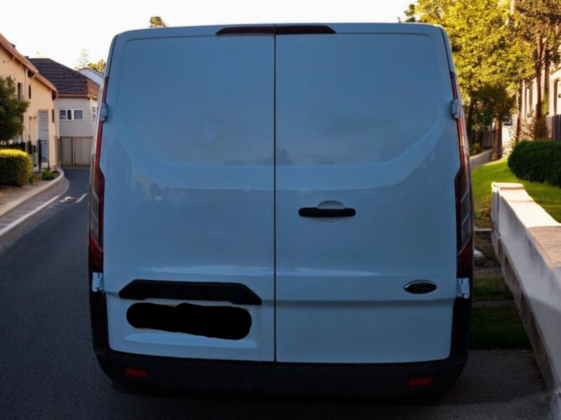**(ONLY 119K MILEAGE)** 2016 FORD TRANSIT CUSTOM 270 SWB 2.2 TDCI VAN >>--NO VAT ON HAMMER--<< - Image 5 of 11