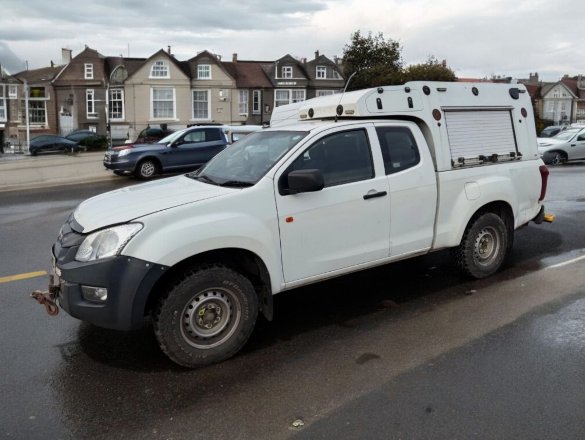 2017 ISUZU D-MAX SUPER CAB 4X4 EURO 6 - Image 3 of 19