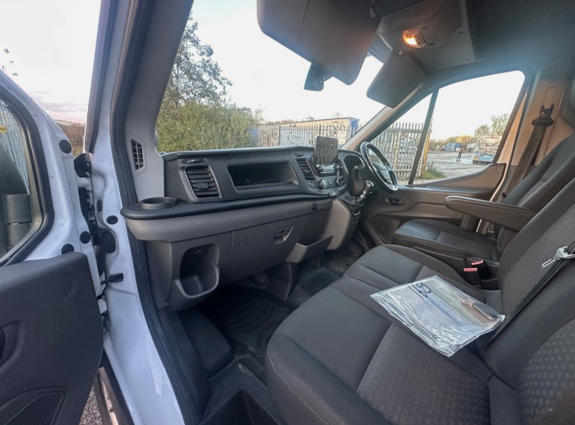 2021 FORD TRANSIT 350 TREND ECOBLUE L3H2 PANEL VAN - Image 5 of 14