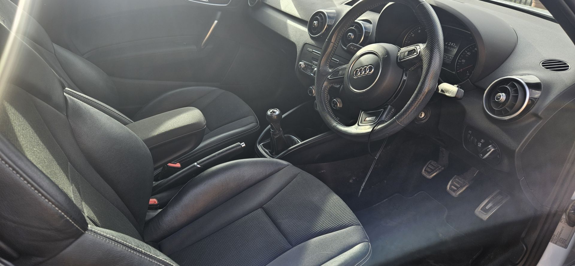 2016 AUDI A1 S LINE – STYLISH, RELIABLE, AND PACKED WITH PREMIUM FEATURES - Image 7 of 8