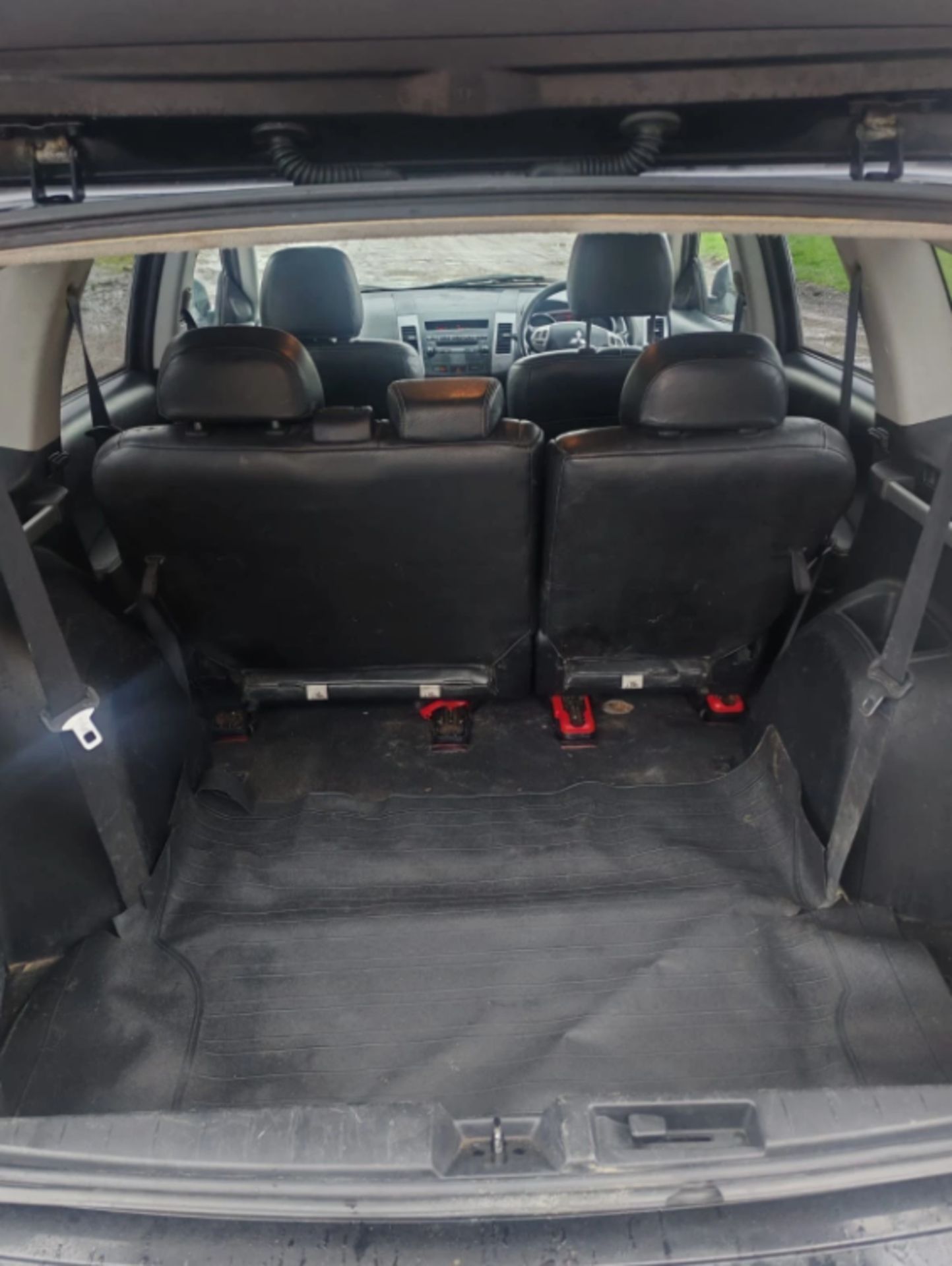 2008 MITSUBISHI OUTLANDER WARRIOR DI-D 2.0 DIESEL - Image 9 of 13