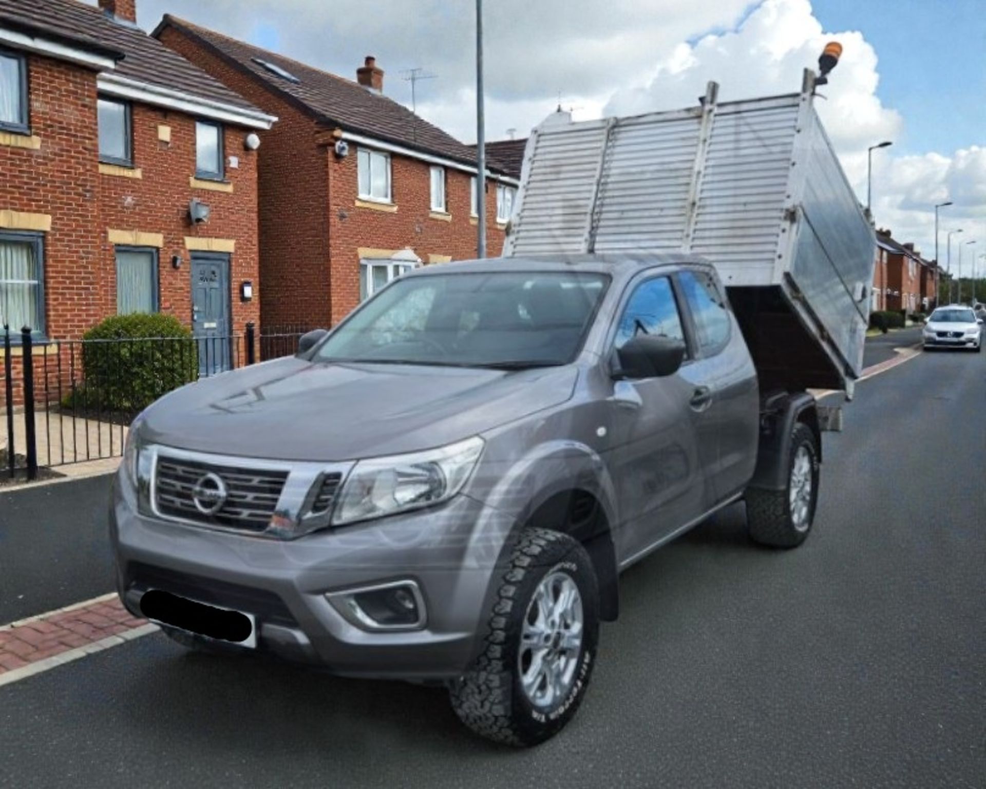 **(ONLY 71K MILEAGE)** 2020 NISSAN NAVARA ACENTA DCI 2.3 DIESEL MANUAL KING CAB PICK UP - Image 4 of 13