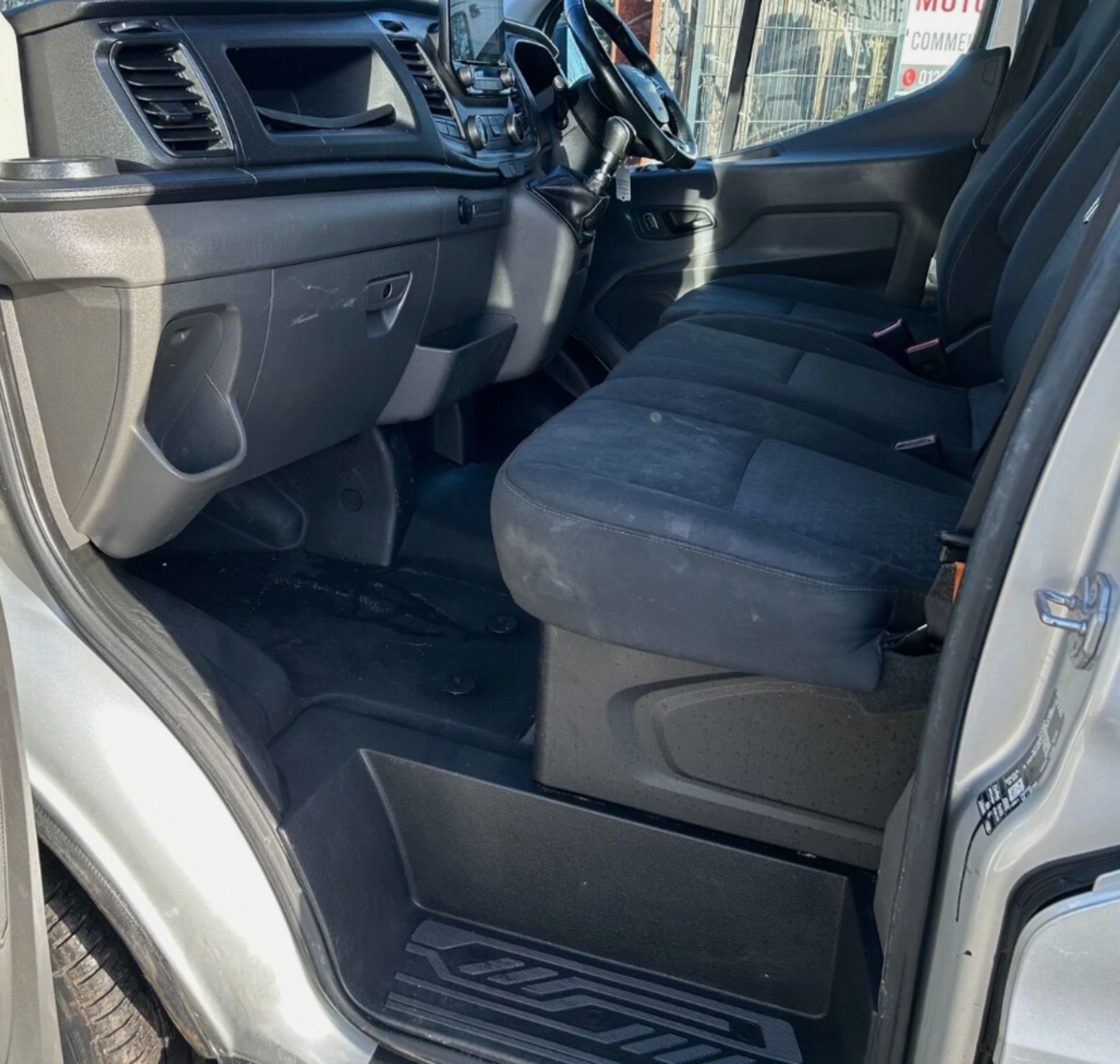 **(ONLY 81K MILEAGE)** 2022 FORD TRANSIT T350 130 BHP TREND EXLWB EXHIGH ROOF JUMBO L4 H3 - Image 11 of 21