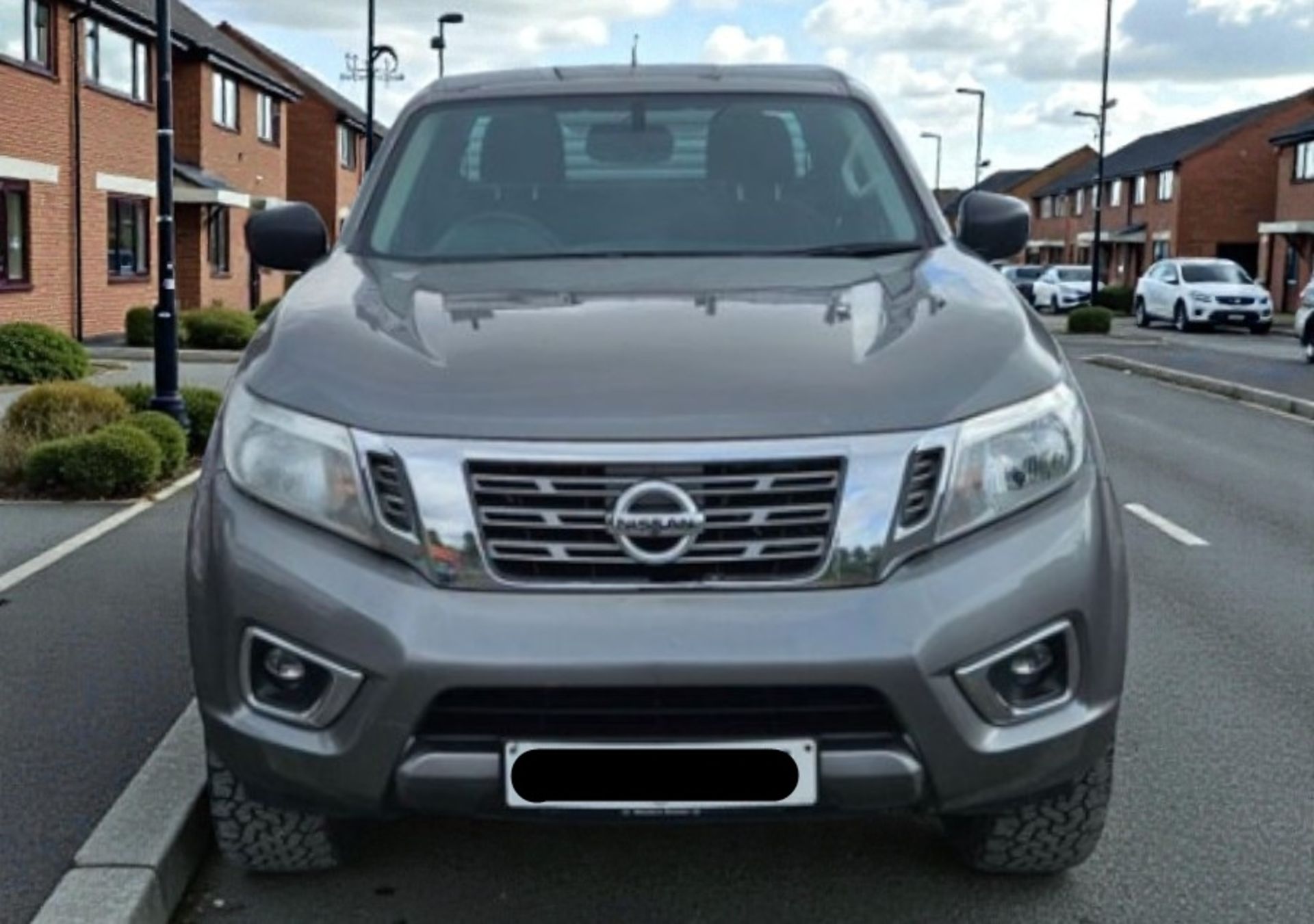**(ONLY 60K MILEAGE)** 2021 NISSAN NAVARA ACENTA DCI 2.3 DIESEL MANUAL KING CAB PICKUP - Image 3 of 12