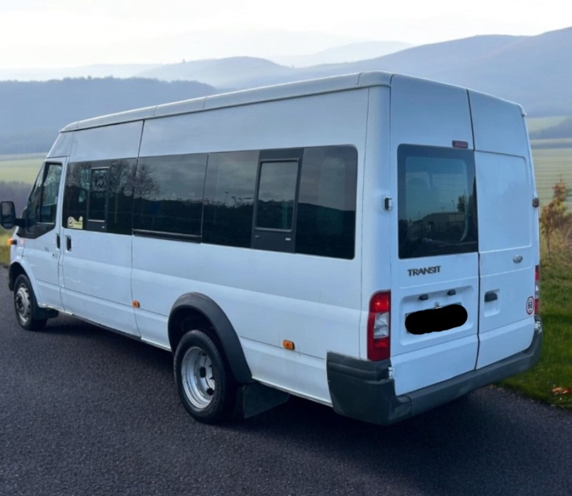 2012 FORD TRANSIT MEDIUM ROOF 17 SEATER TDCI 135PS - Image 2 of 9