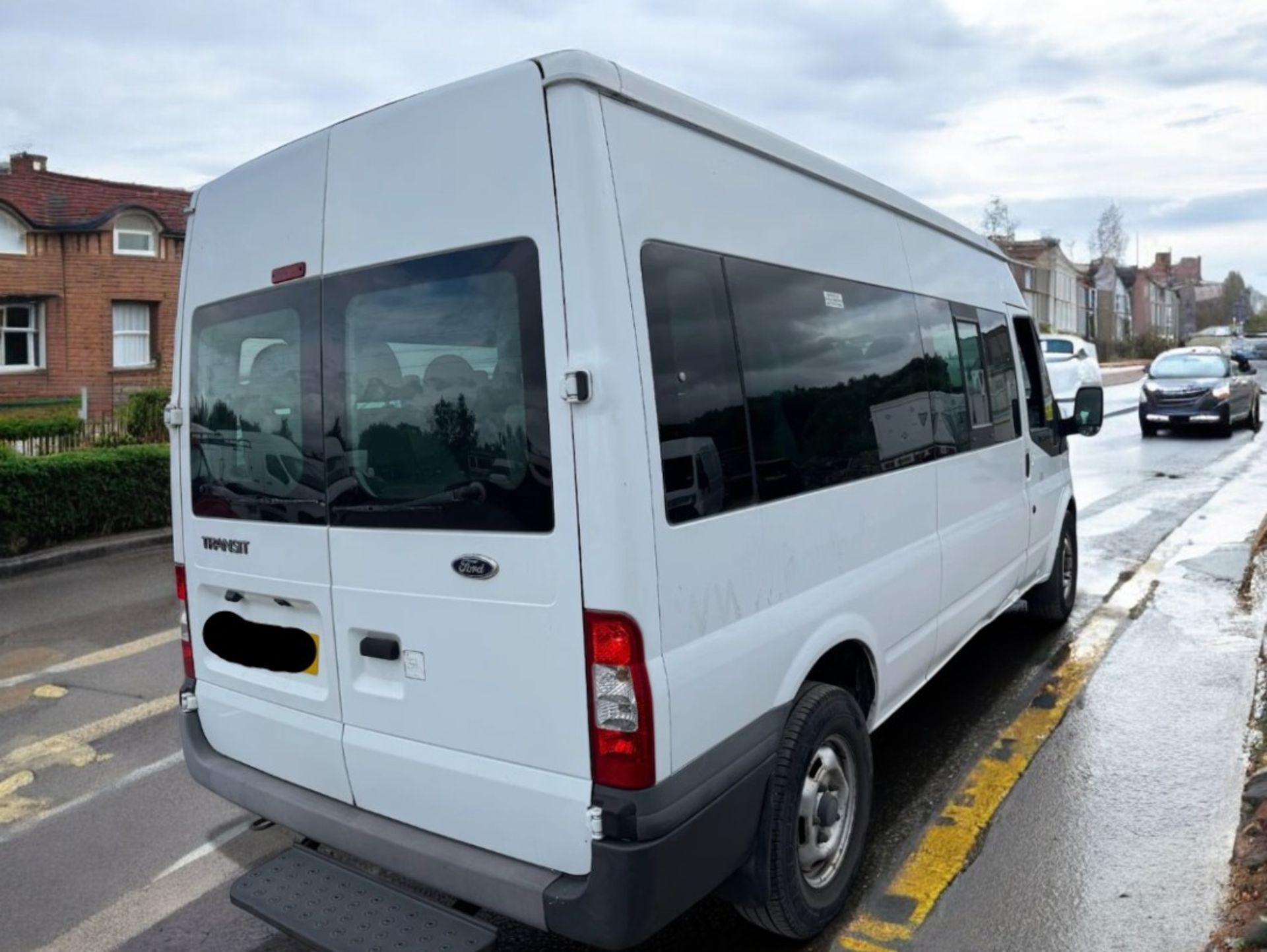 **(ONLY 99K MILEAGE)** 2012 / 62 FORD TRANSIT T350 LWB 14 SEATER MINIBUS - Image 6 of 21