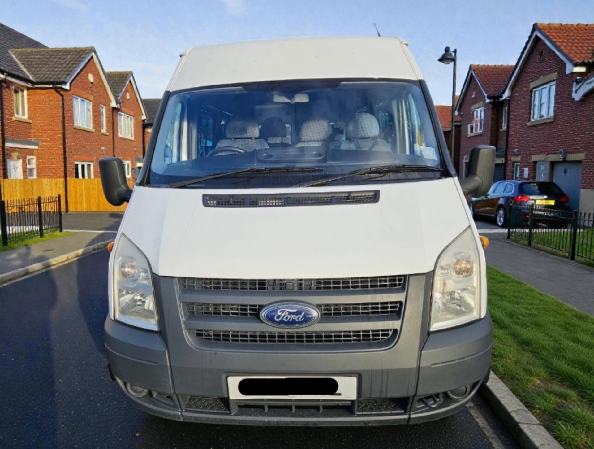 **(ONLY 71K MILEAGE)** 2013 FORD TRANSIT 2.2 TDCI 135 T430 RWD 17-SEATER MINIBUS - Image 3 of 13