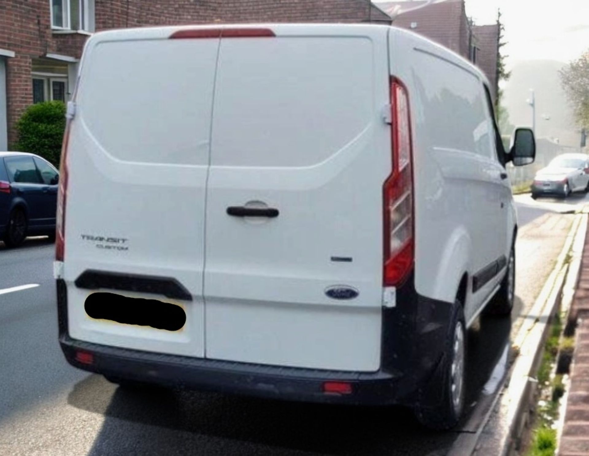 *(ONLY 106 K MILEAGE)* 2019 FORD TRANSIT CUSTOM 280 TDCI SWB VAN >>-NO VAT ON HAMMER-<< - Image 8 of 13