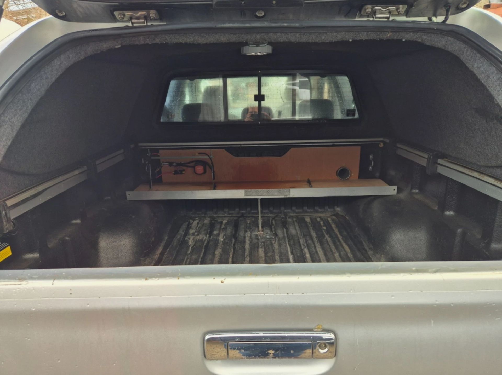 2015 ISUZU RODEO D-MAX UTAH VISION 2.5 TWIN TURBO DIESEL 6-SPEED MANUAL >>--NO VAT ON HAMMER--<< - Image 21 of 25