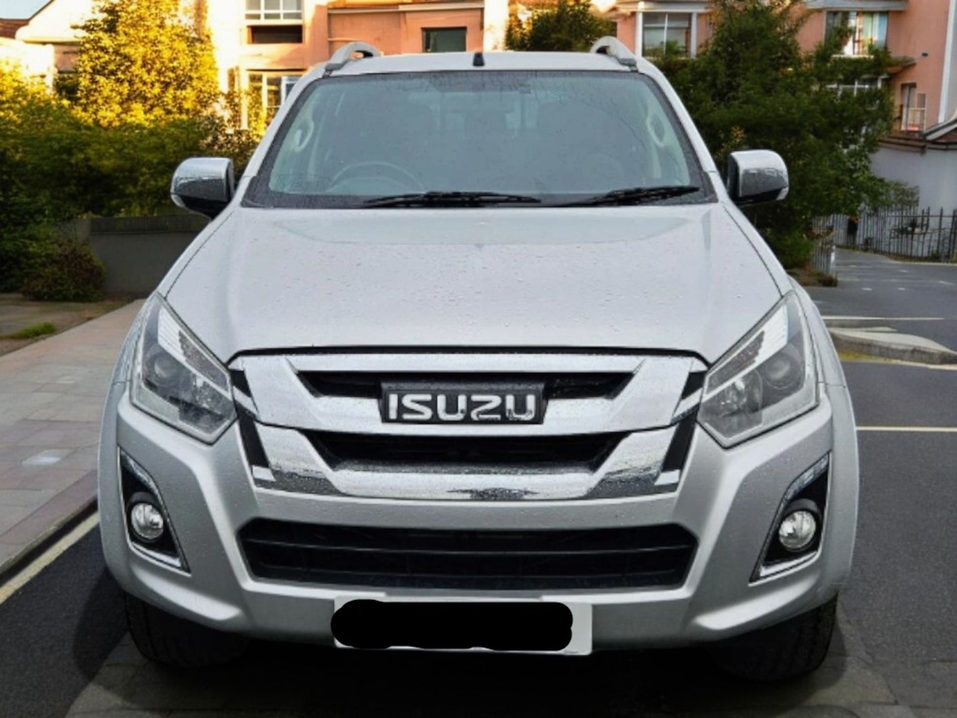 **(ONLY 72K MILEAGE)** 2019 ISUZU D-MAX YUKON 4X4 DOUBLE CAB PICKUP - Image 3 of 13