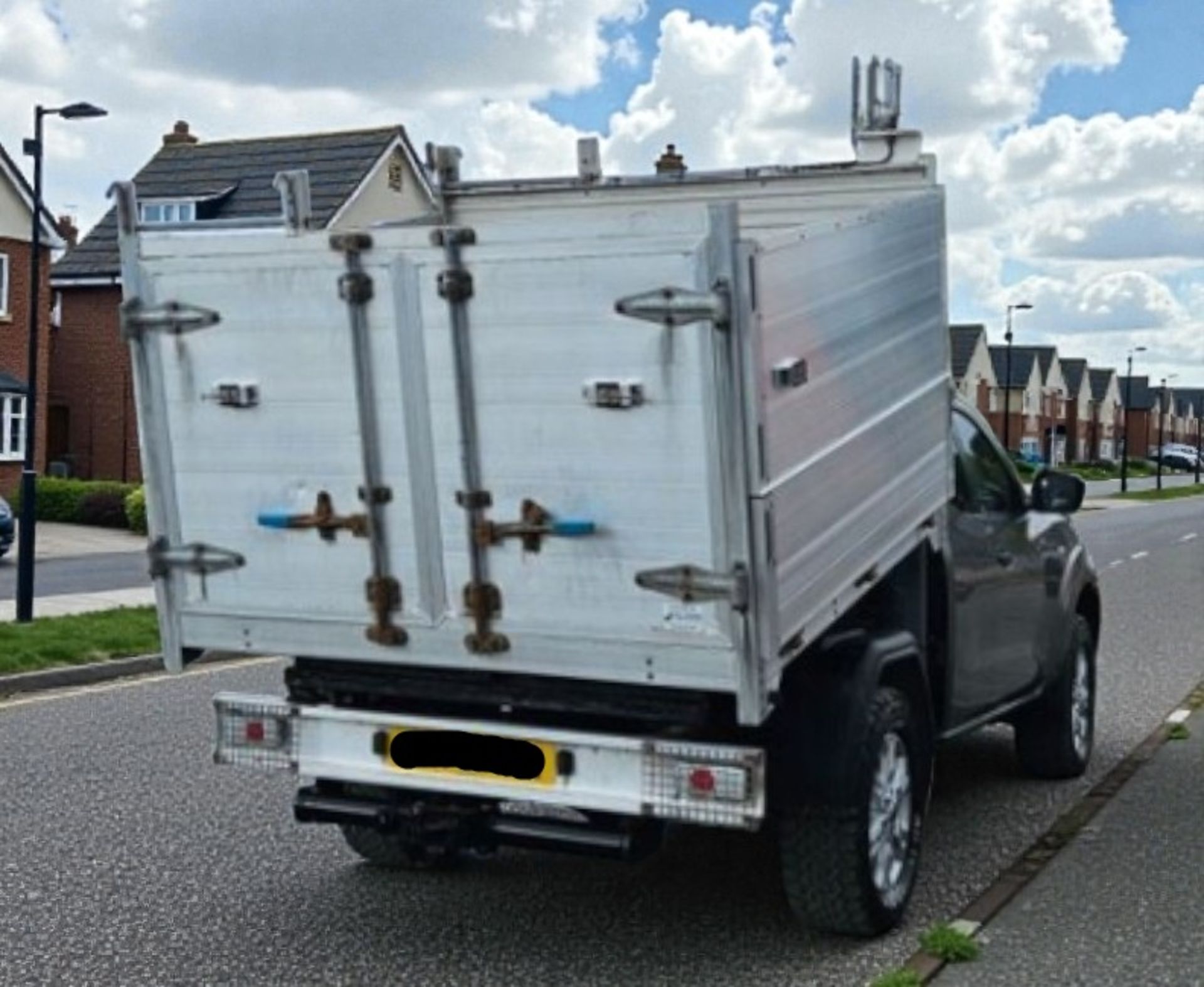 **(ONLY 60K MILEAGE)** 2021 NISSAN NAVARA ACENTA DCI 2.3 DIESEL MANUAL KING CAB PICKUP - Image 7 of 12