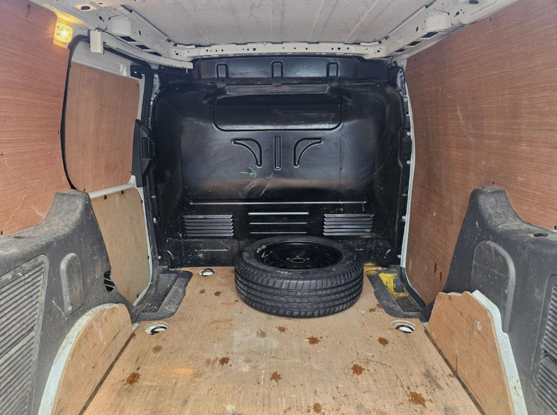 **(ONLY 22K MILEAGE)** 2021 FORD TRANSIT CONNECT 200 BASE TDCI PANEL VAN - Image 10 of 13