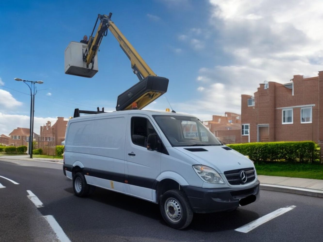 CHEAP!!! LUTON, PICKUPS, BOX VANS, MOTORHOMES, CARAVANS, QUADS & MORE Ends 2nd Feb 11am