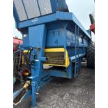BUNNING LOWLANDER 150 DUNG SPREADER