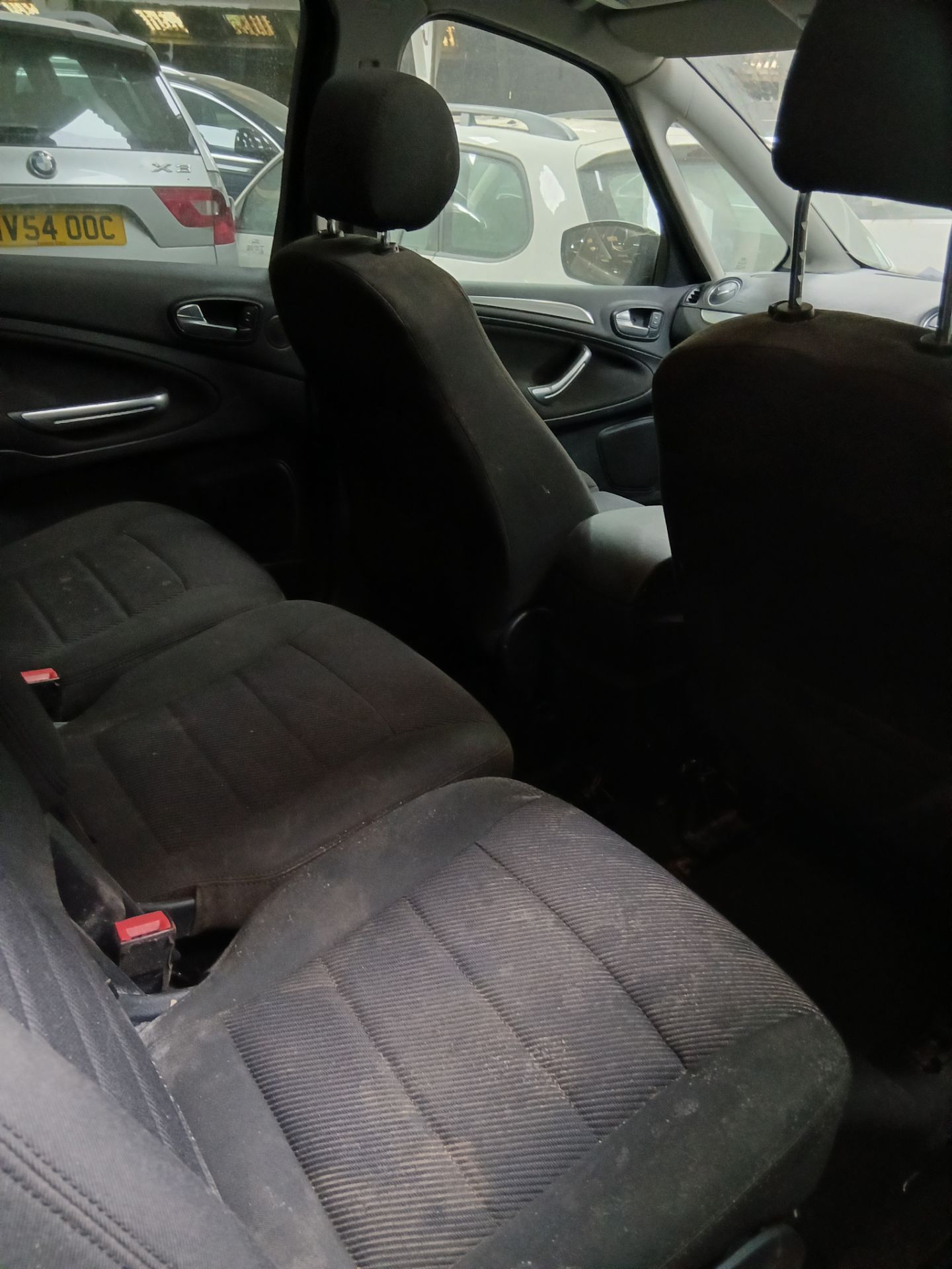 2012 FORD S-MAX TITANIUM TDCI – 7 SEATER – 2.2 DIESEL >>--NO VAT ON HAMMER--<< - Image 7 of 9