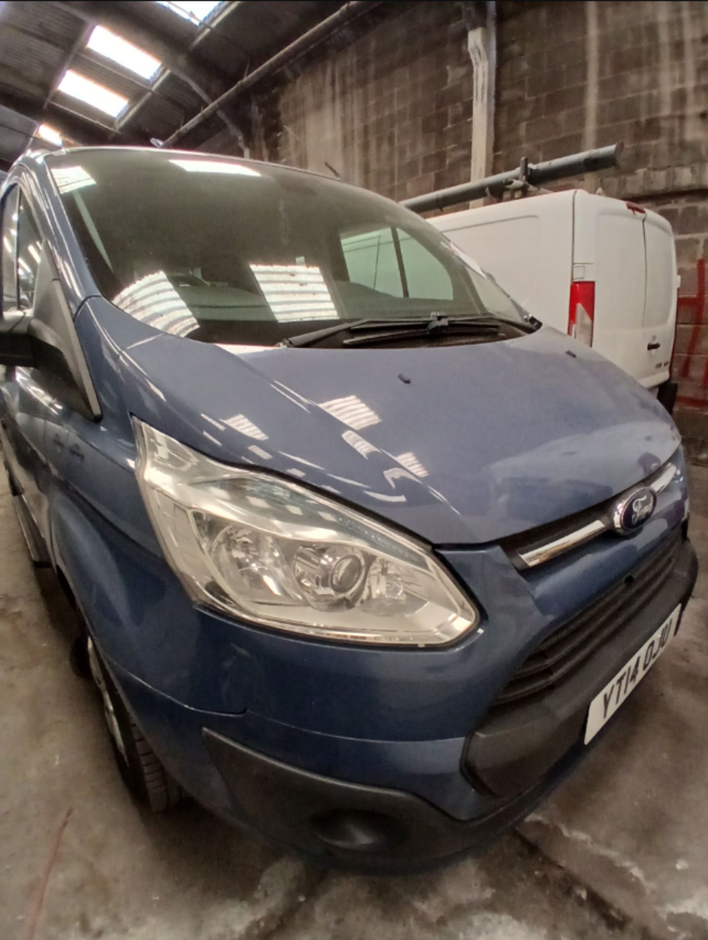 2014 FORD TOURNEO CUSTOM 300 LTD E-TECH – VAN DERIVED CAR – 2198CC DIESEL >>--NO VAT ON HAMMER--<<