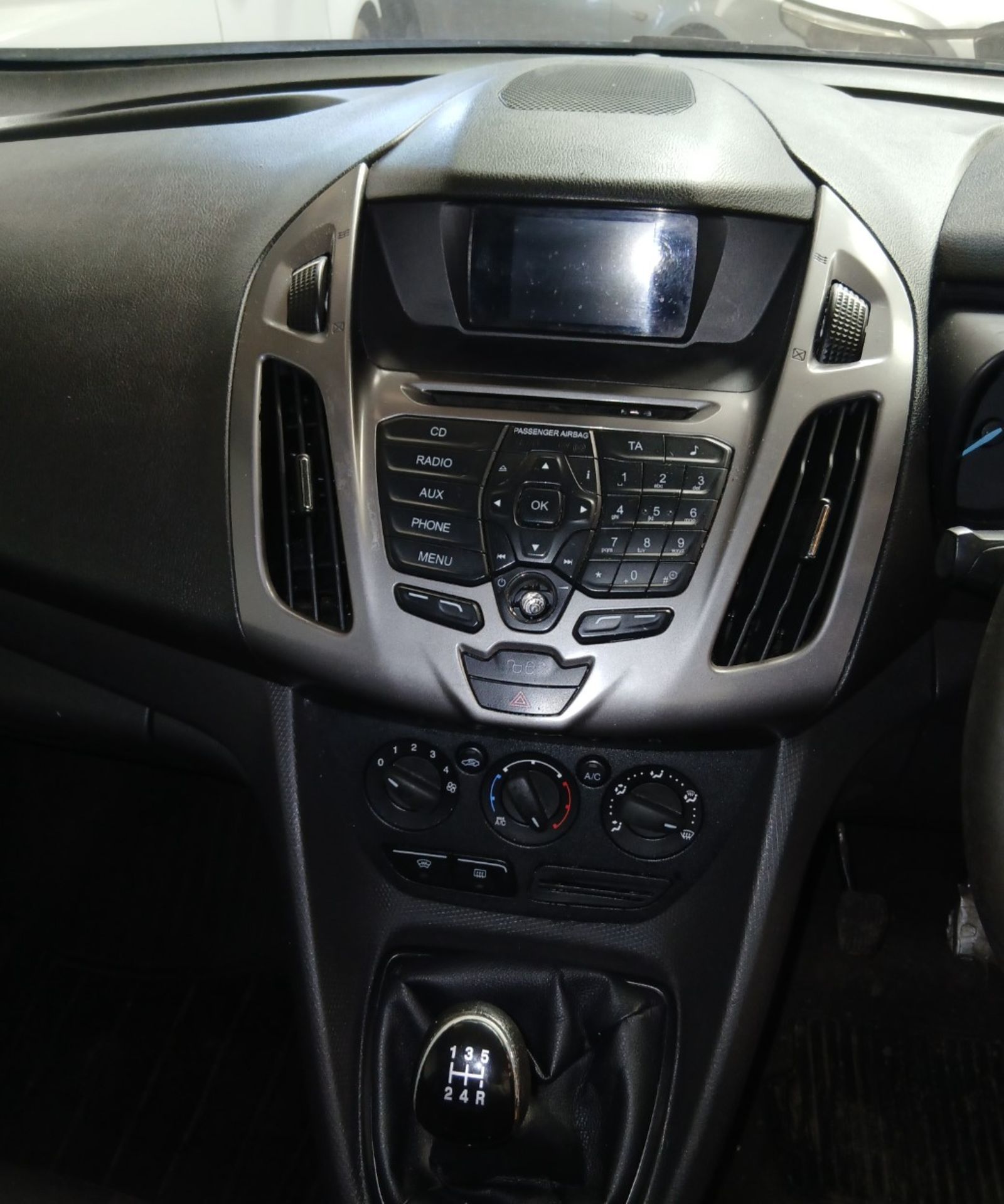 2014 FORD TOURNEO CONNECT ZETEC TDCI – 1.6 DIESEL – MANUAL – GREY – 5 SEATER - NO VAT ON HAMMER - Image 10 of 12