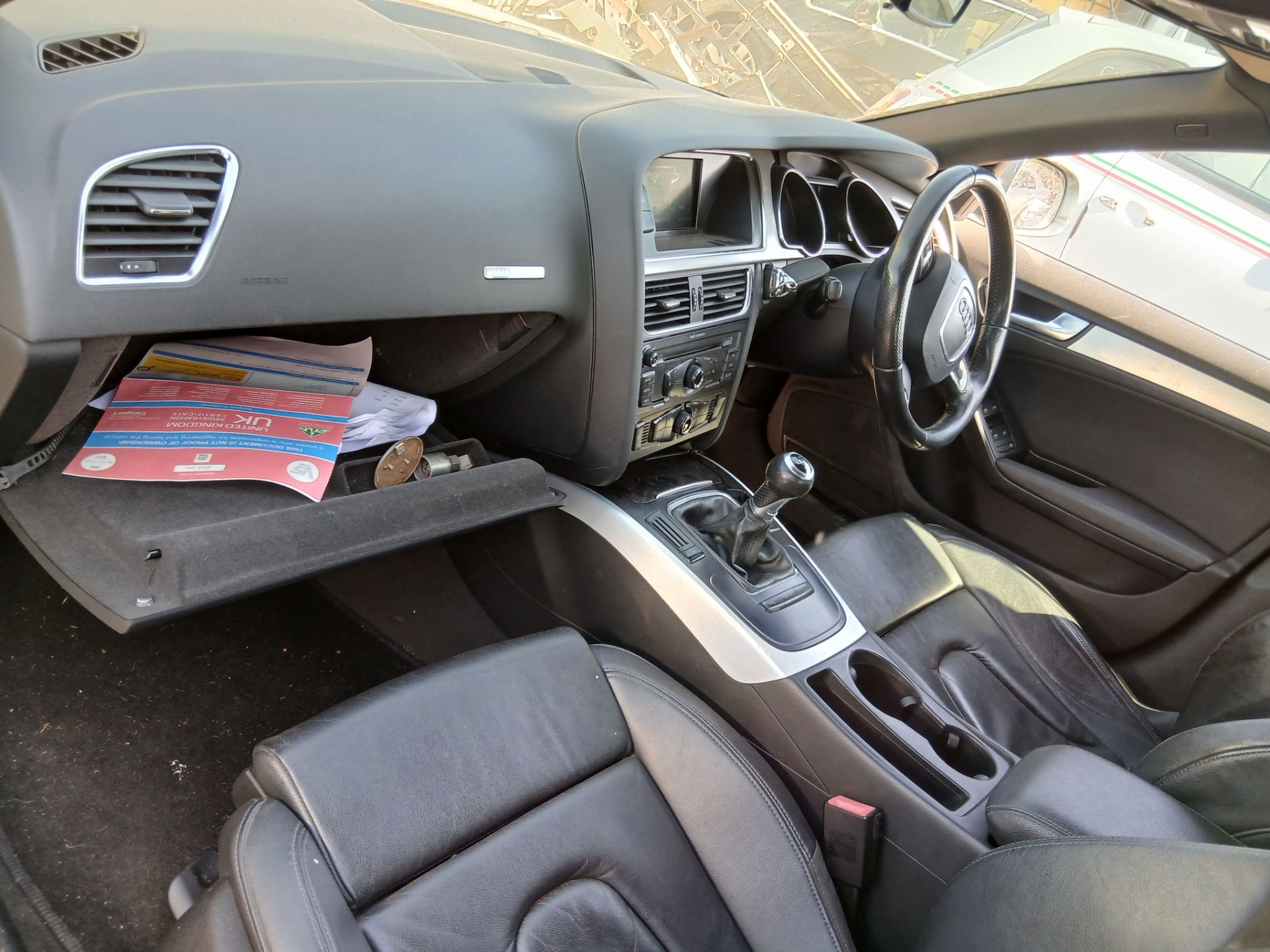 2009 AUDI A5 S LINE TDI COUPE - 2L - MANUAL - DIESEL - 1 PREVIOUS KEEPER - NO VAT ON HAMMER - Image 12 of 14