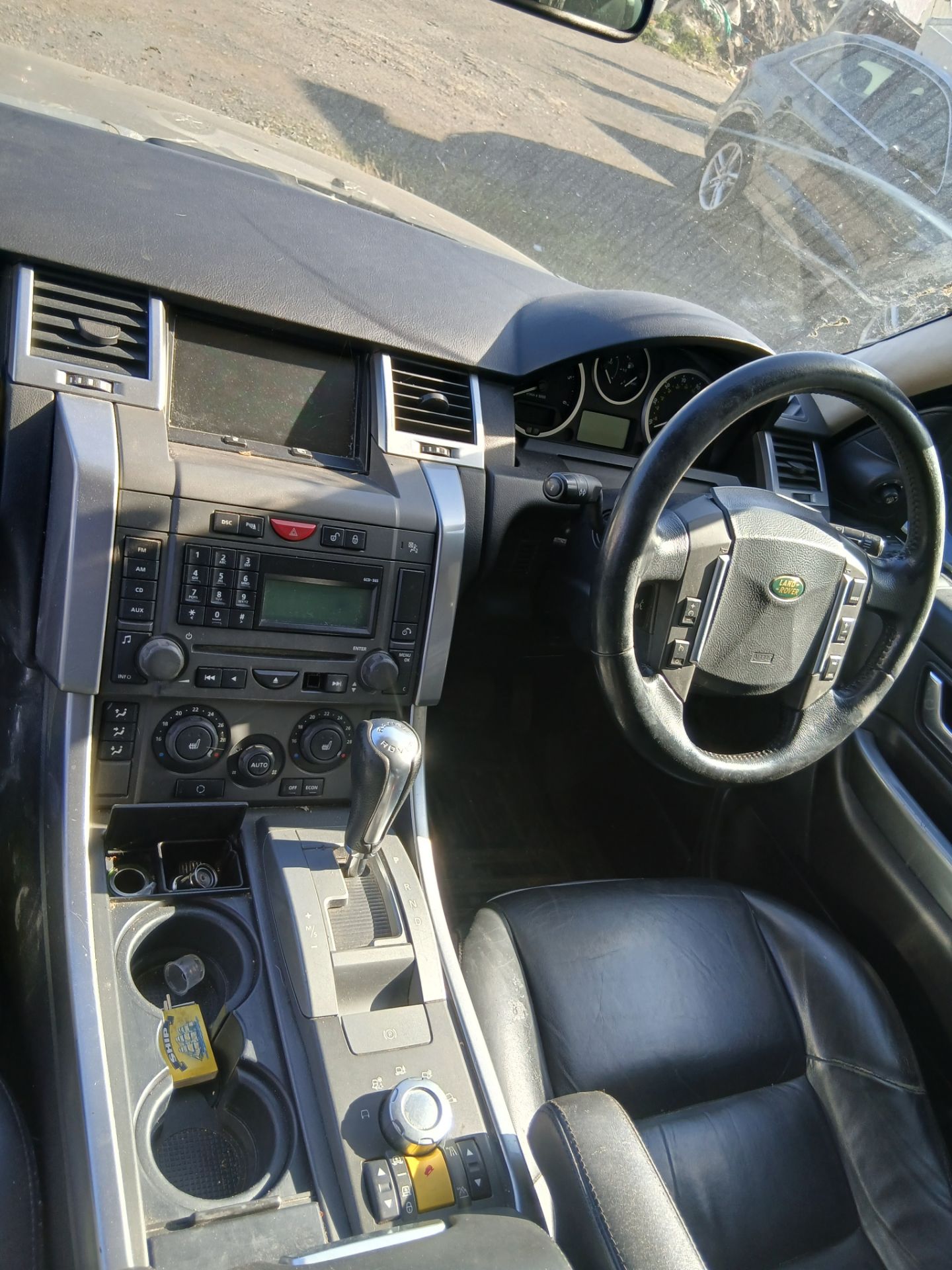 2007 LAND ROVER RANGE ROVER SP HSE TDV6 A 2.7L AUTOMATIC SUV - NO VAT ON HAMMER - Image 5 of 10