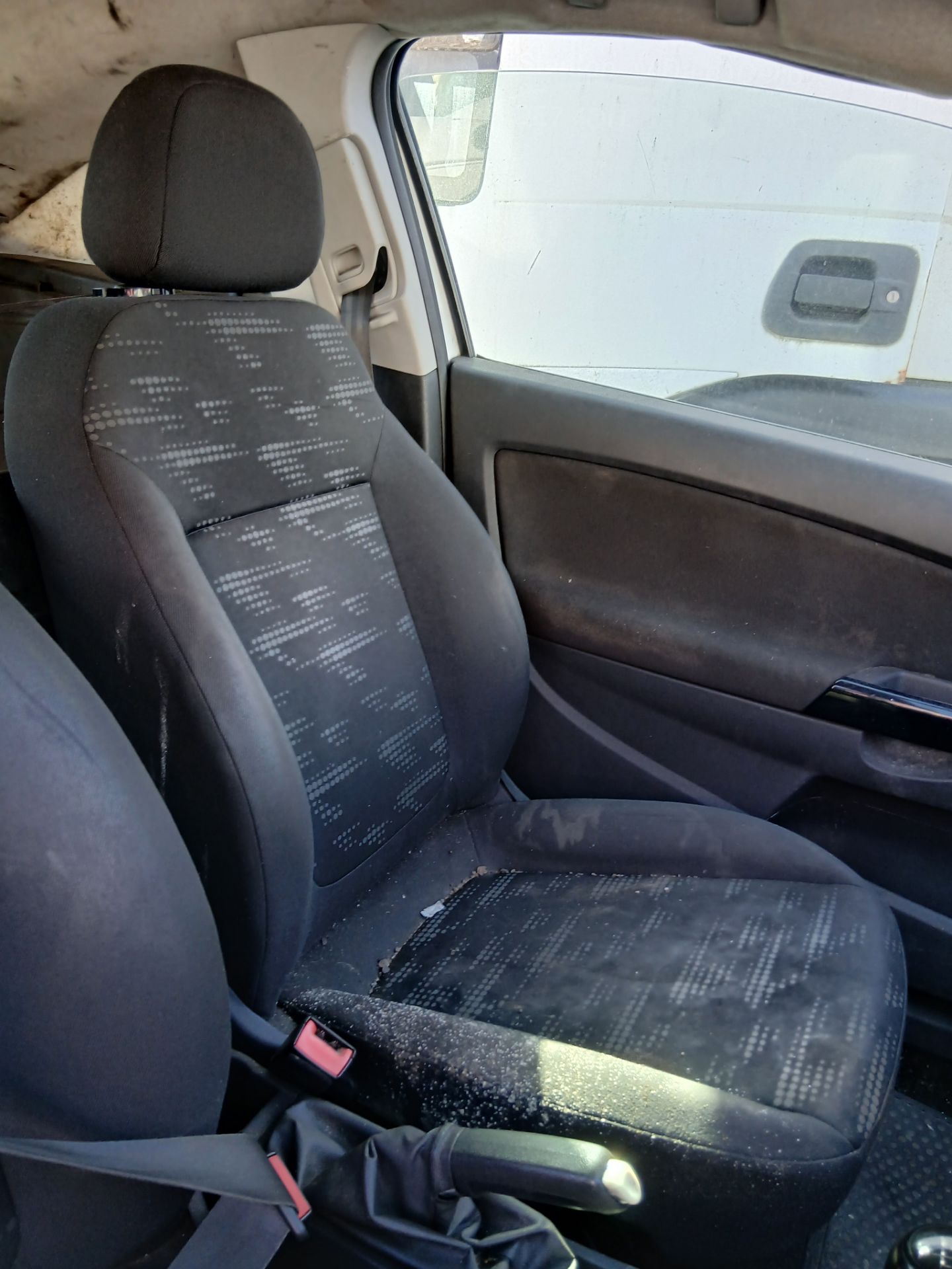 **(ONLY 97K MILEAGE)** 2014 VAUXHALL CORSA CDTI ECOFLEX CAR DERIVED VAN >>--NO VAT ON HAMMER--<< - Image 8 of 9