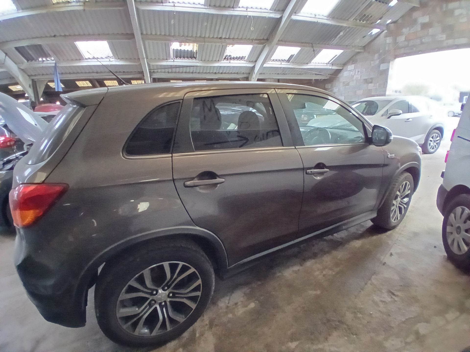 2015 MITSUBISHI ASX ZC-M DI-D – 1.6 DIESEL SUV >>--NO VAT ON HAMMER--<< - Image 2 of 13