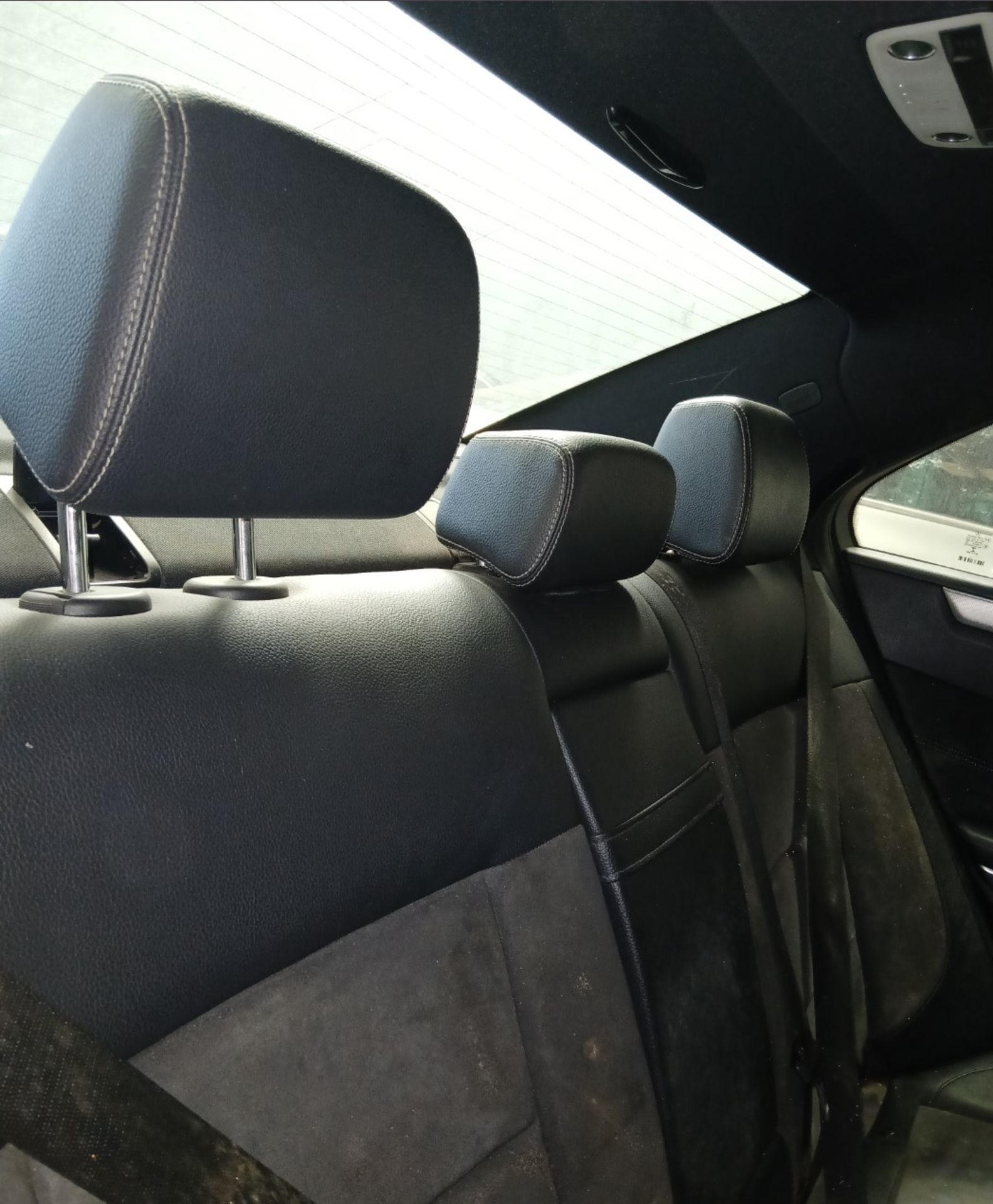 2014 MERCEDES-BENZ E220 AMG SPORT CDI AUTO – 2.1 DIESEL AUTOMATIC SALOON - NO VAT ON HAMMER - Image 8 of 10