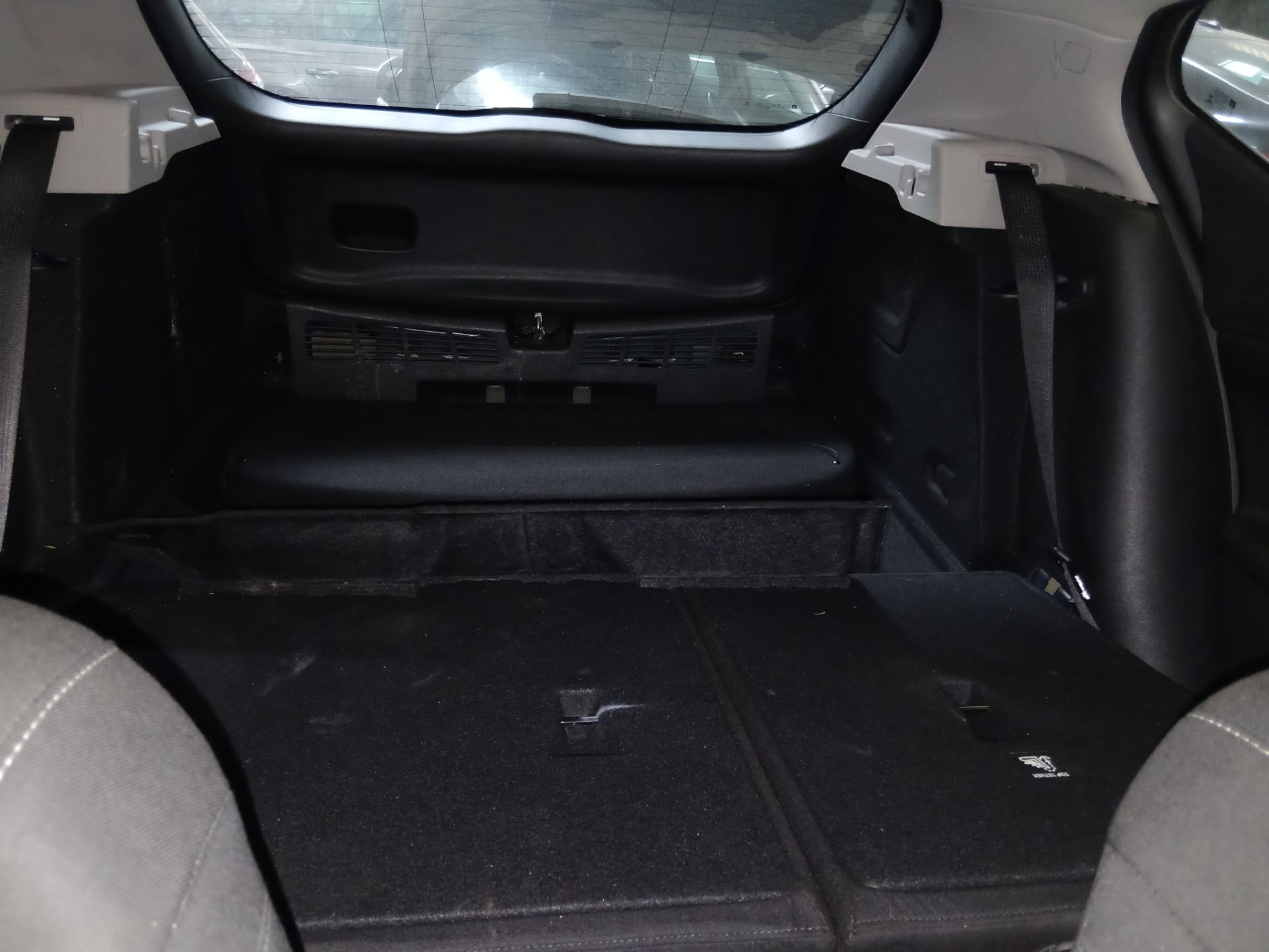 2017 VAUXHALL ASTRA TECH LINE CDTI ECOFLEX S/S – 1.6 DIESEL >>--NO VAT ON HAMMER--<< - Image 10 of 13