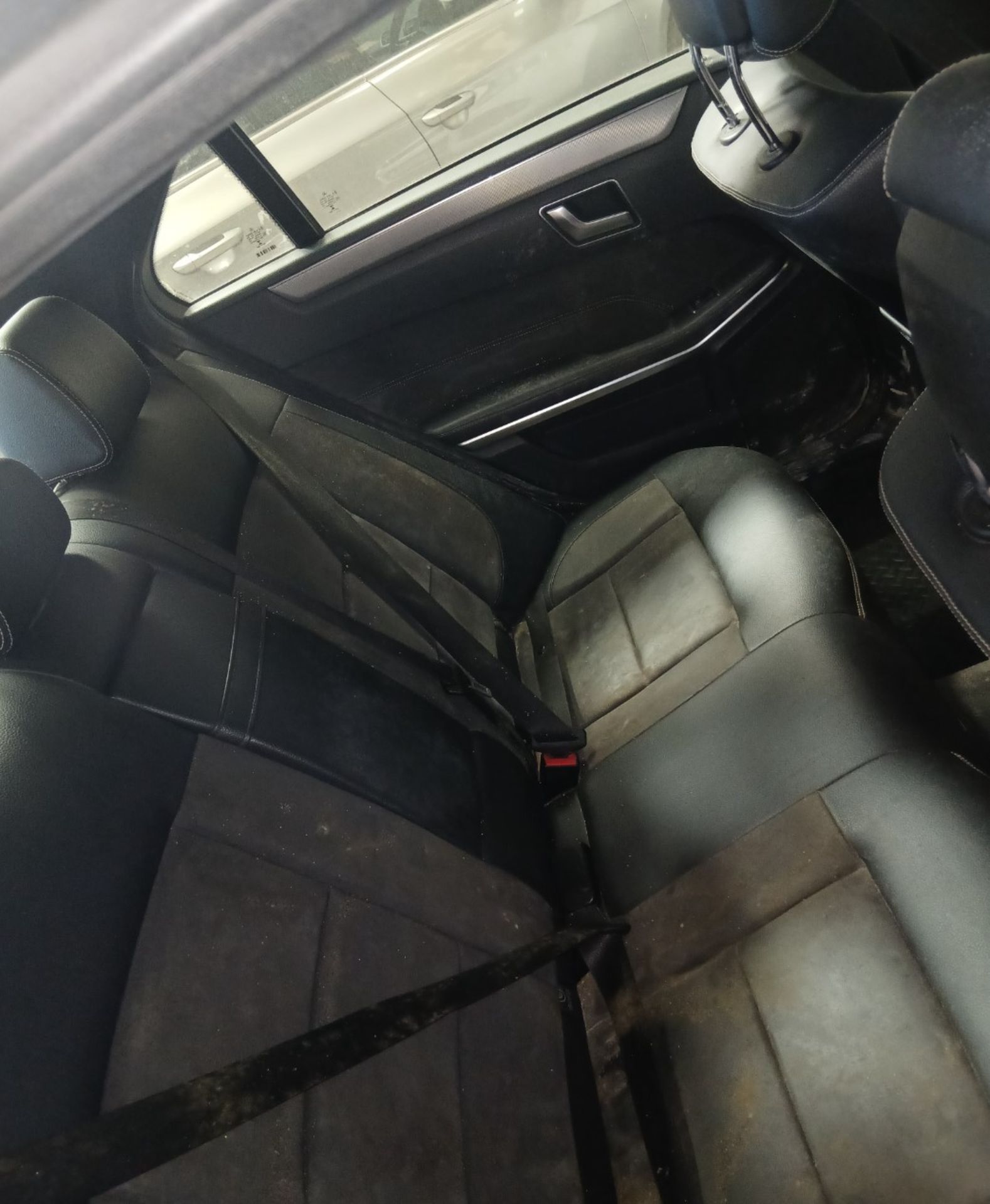 2014 MERCEDES-BENZ E220 AMG SPORT CDI AUTO – 2.1 DIESEL AUTOMATIC SALOON - NO VAT ON HAMMER - Image 9 of 10