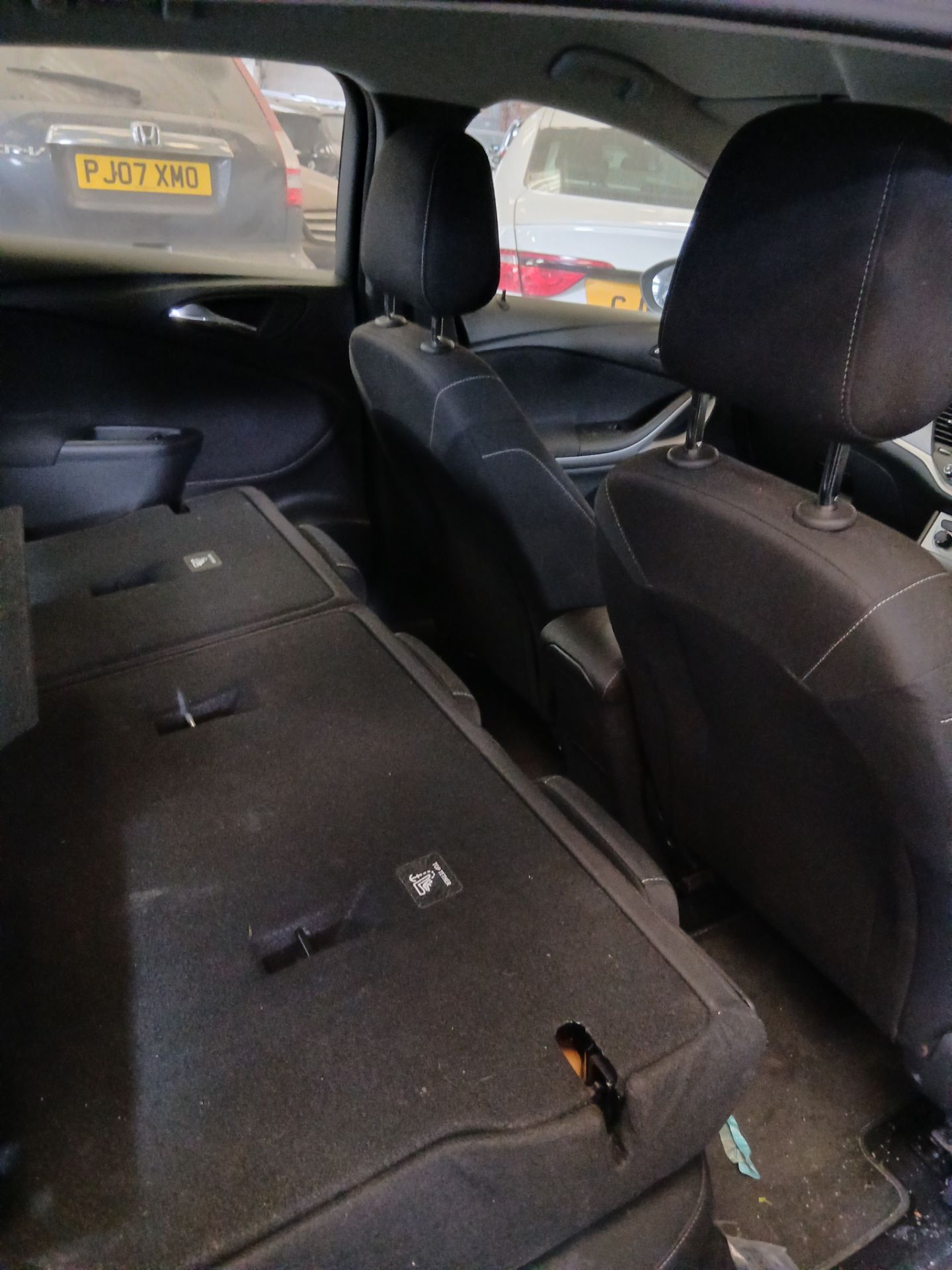 2017 VAUXHALL ASTRA TECH LINE CDTI ECOFLEX S/S – 1.6 DIESEL >>--NO VAT ON HAMMER--<< - Image 12 of 13