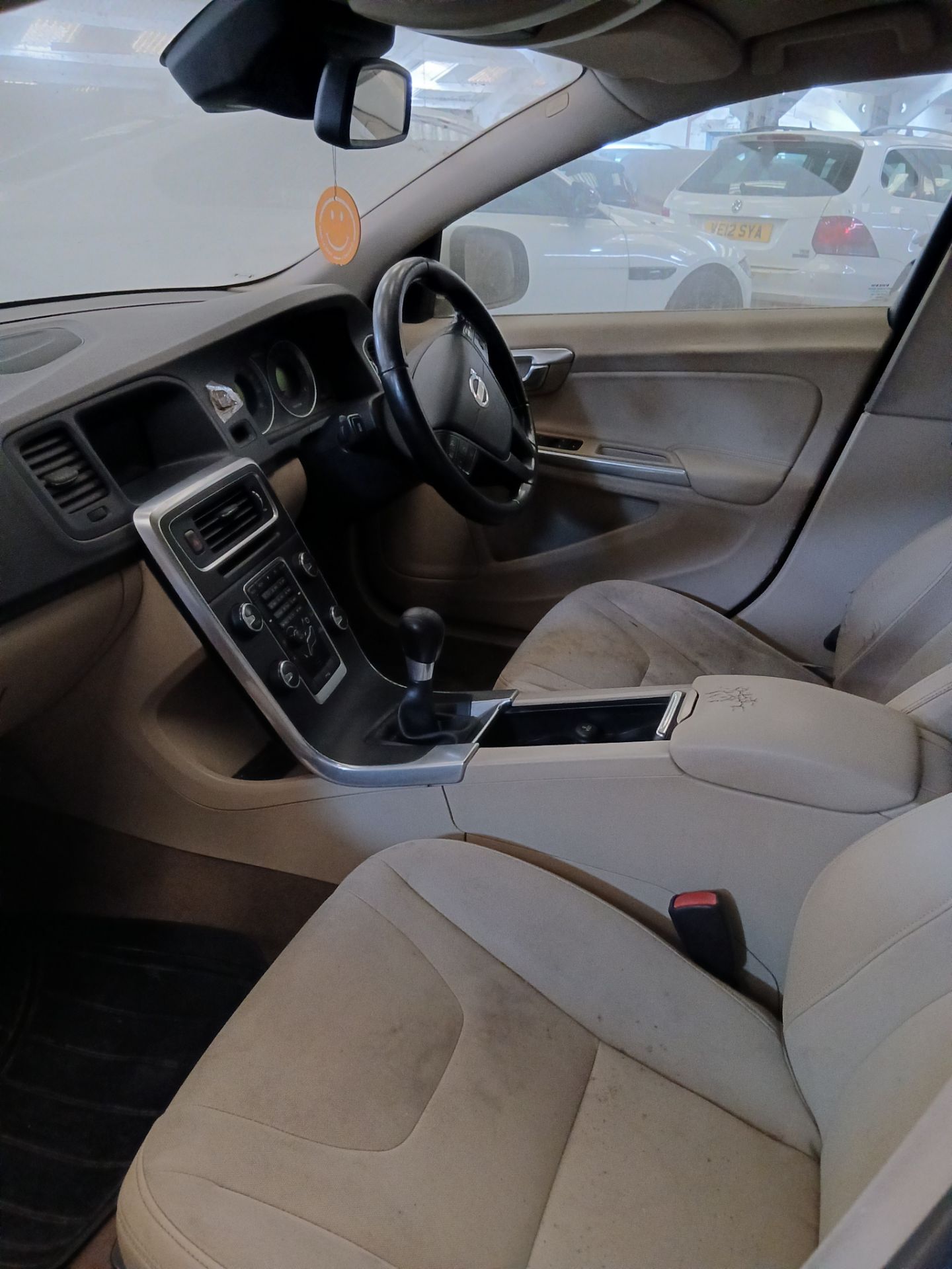 2011 VOLVO V60 ES DRIVE 1.6 DIESEL ESTATE – START/STOP >>--NO VAT ON HAMMER--<< - Image 5 of 13