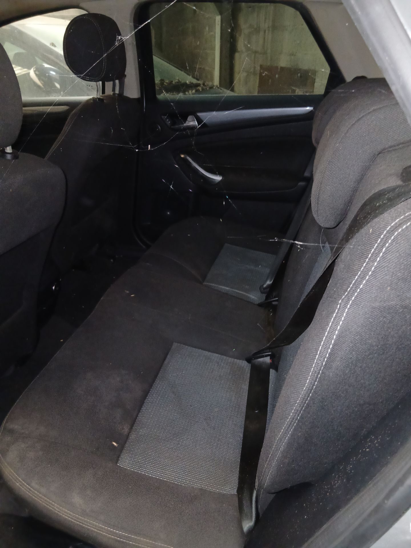 2014 FORD MONDEO ZETEC BUSINESS EDITION TDCI – 2.0 DIESEL >>--NO VAT ON HAMMER--<< - Image 8 of 17