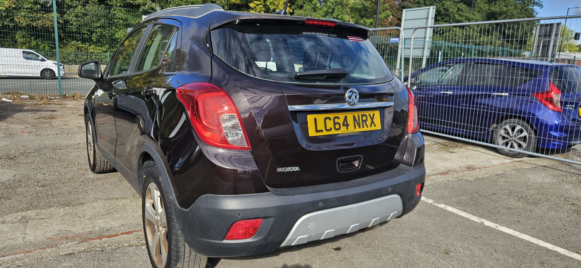 2014 VAUXHALL MOKKA 1.6 TECH LINE S/S – BROWN – 5 SEATER SUV - Image 5 of 9