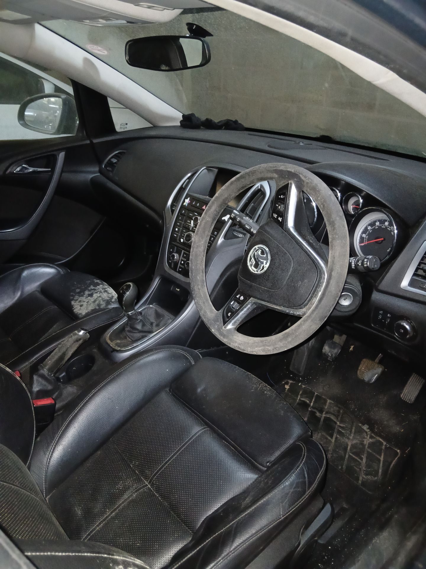 2015 VAUXHALL ASTRA DESIGN CDTI ECOFLEX S/S – 1.6 DIESEL ESTATE >>--NO VAT ON HAMMER--<< - Image 8 of 12