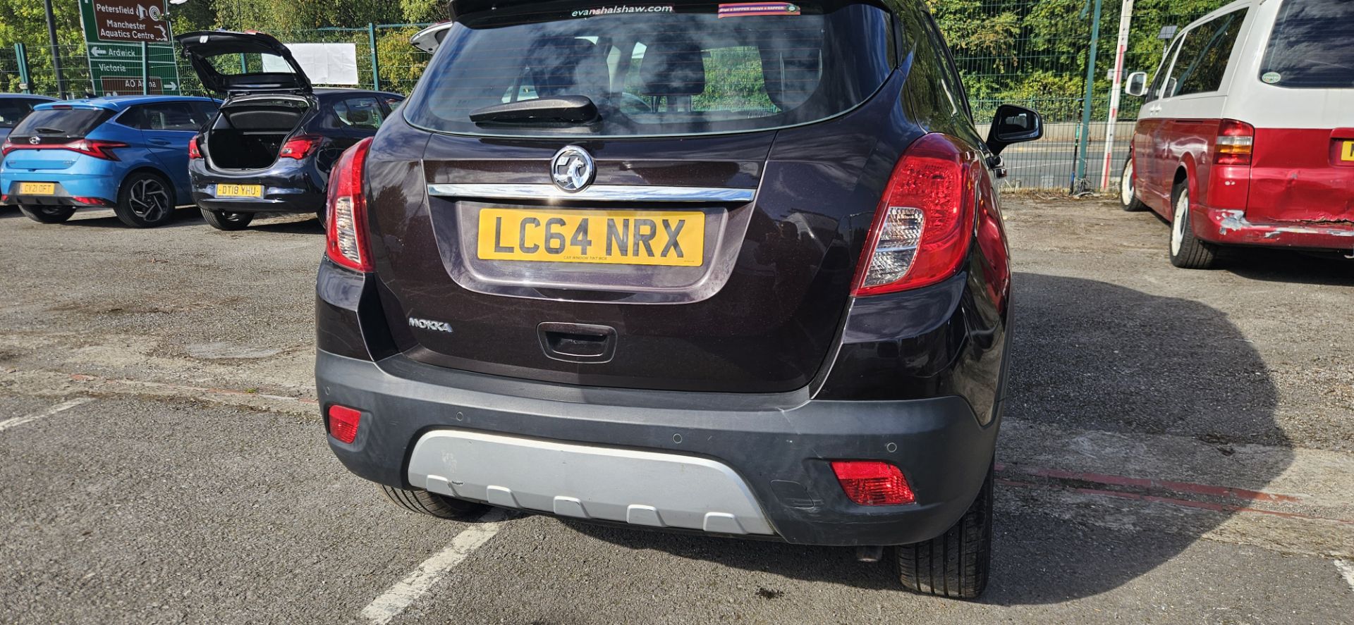 2014 VAUXHALL MOKKA 1.6 TECH LINE S/S – BROWN – 5 SEATER SUV - Image 4 of 9