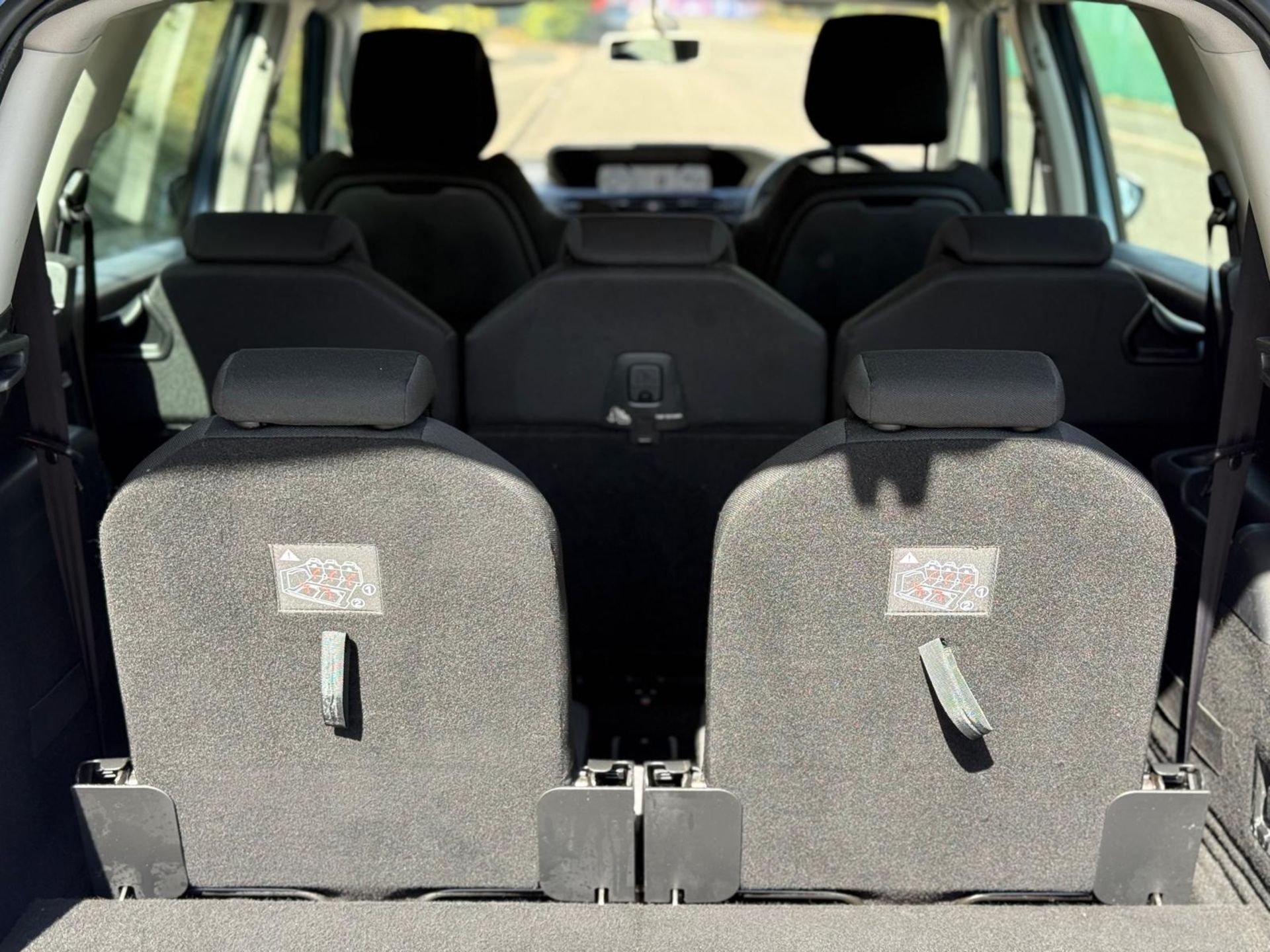 2015 CITROEN C4 GRAND PICASSO VTR+ 1.6 DIESEL – 138K MILES >>--NO VAT ON HAMMER--<< - Image 14 of 29