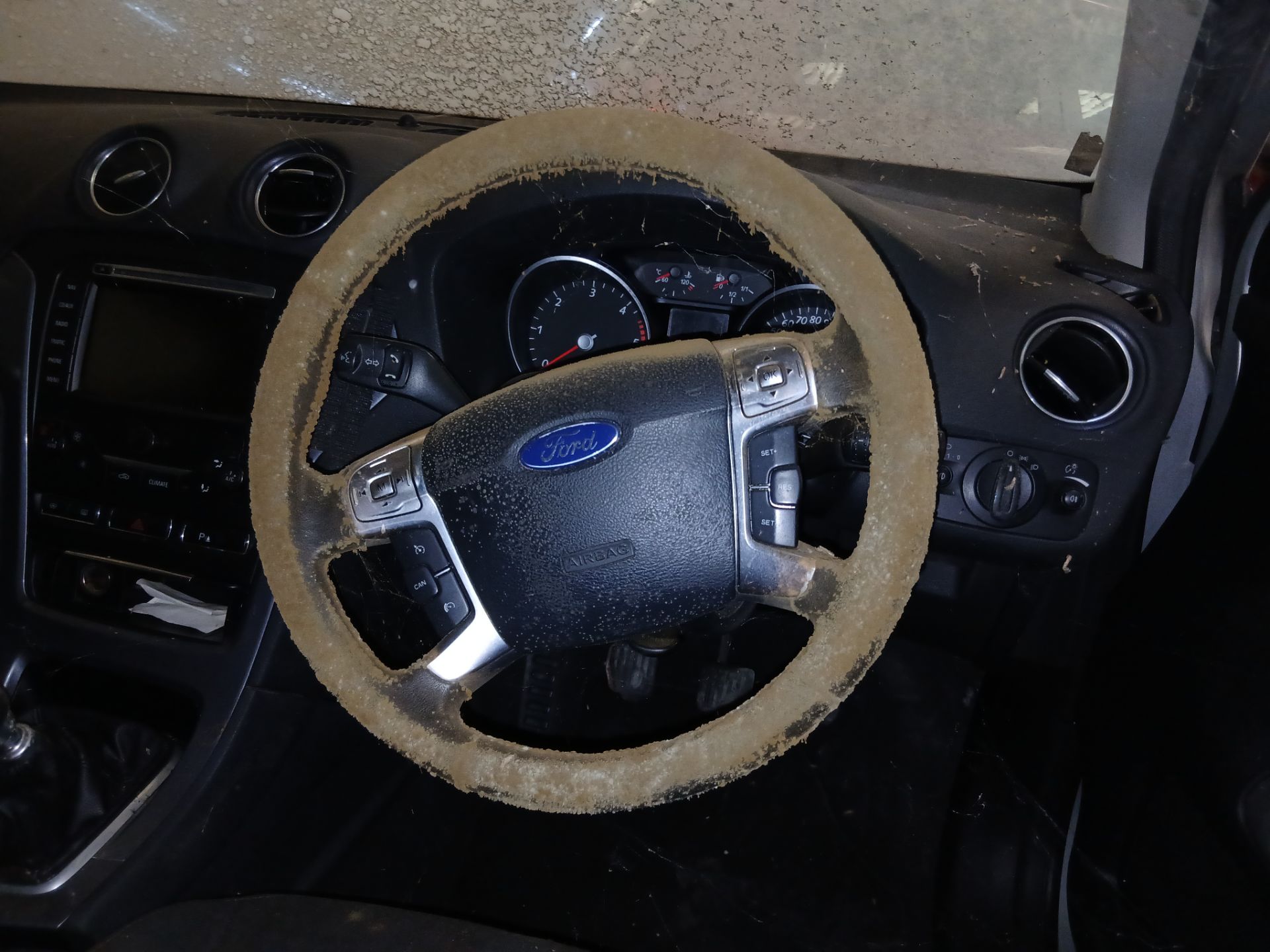 2014 FORD MONDEO ZETEC BUSINESS EDITION TDCI – 2.0 DIESEL >>--NO VAT ON HAMMER--<< - Image 10 of 17