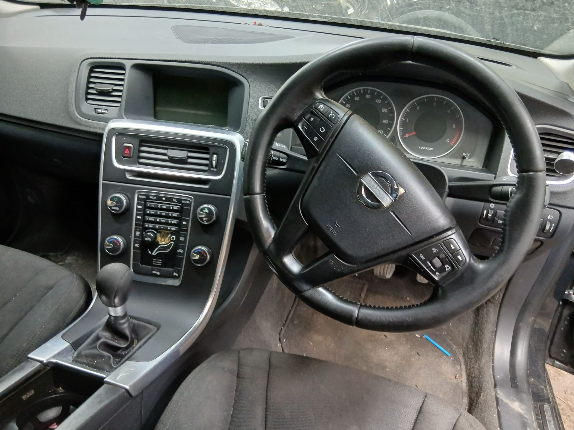 2012 VOLVO S60 ES DRIVE START/STOP – 1.6 DIESEL – MANUAL – 5 SEATER >>--NO VAT ON HAMMER--<< - Image 8 of 12