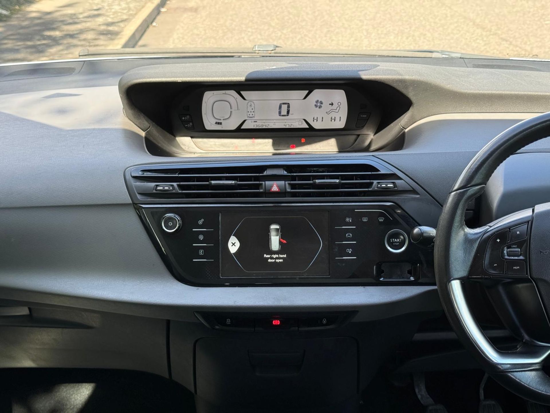 2015 CITROEN C4 GRAND PICASSO VTR+ 1.6 DIESEL – 138K MILES >>--NO VAT ON HAMMER--<< - Image 25 of 29