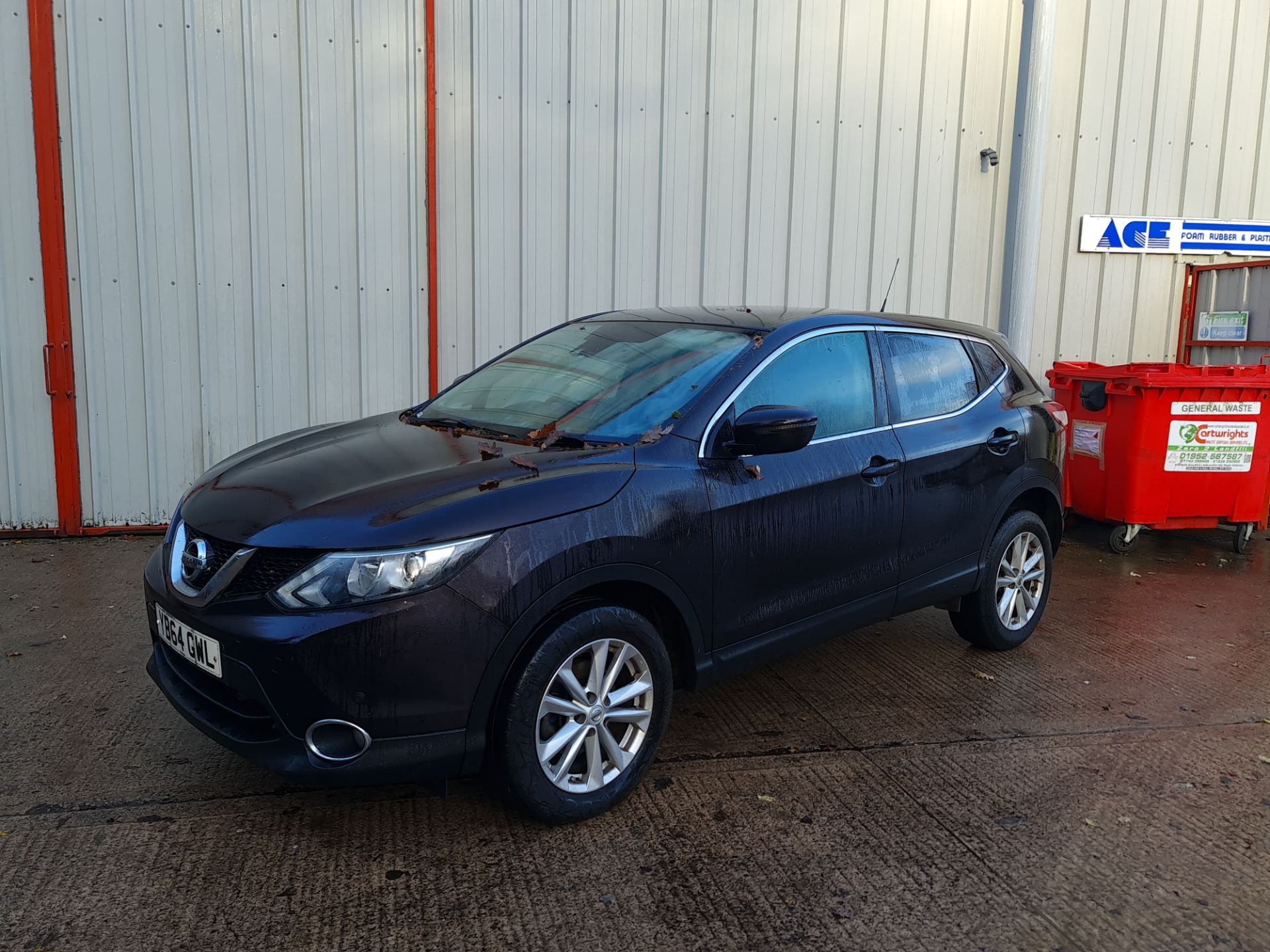 2014 NISSAN QASHQAI ACENTA PREMIUM DCI – BLACK >>--NO VAT ON HAMMER--<< - Image 2 of 11