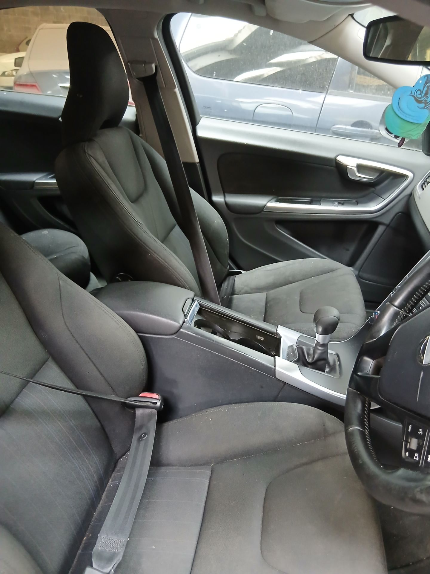 2012 VOLVO S60 ES DRIVE START/STOP – 1.6 DIESEL – MANUAL – 5 SEATER >>--NO VAT ON HAMMER--<< - Image 9 of 12