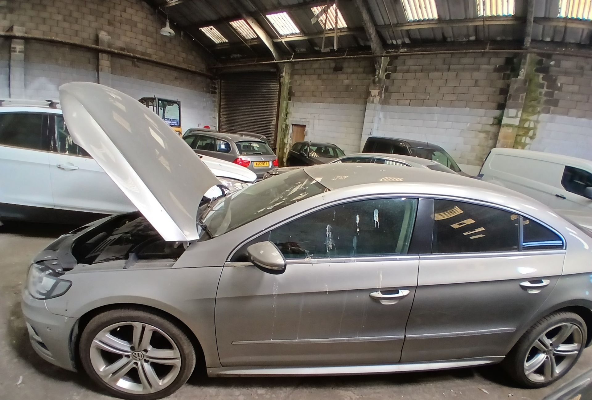 2015 VOLKSWAGEN CC R LINE BLUEMOTION TECH TDI – 2.0 DIESEL – MANUAL – SILVER – NO VAT ON HAMMER - Image 9 of 13