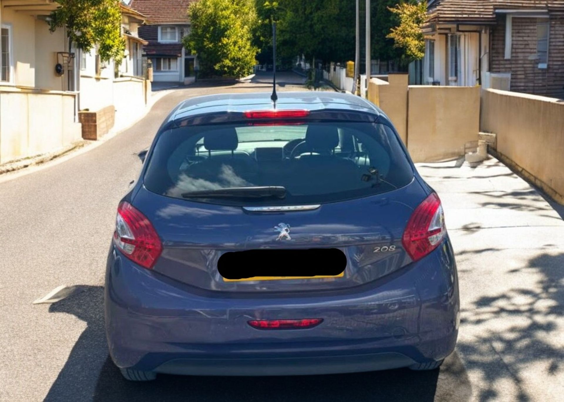 **(ONLY 45K MILEAGE)** 2014 PEUGEOT 208 ACTIVE 1.0 PETROL MANUAL >>--NO VAT ON HAMMER--<< - Image 4 of 10